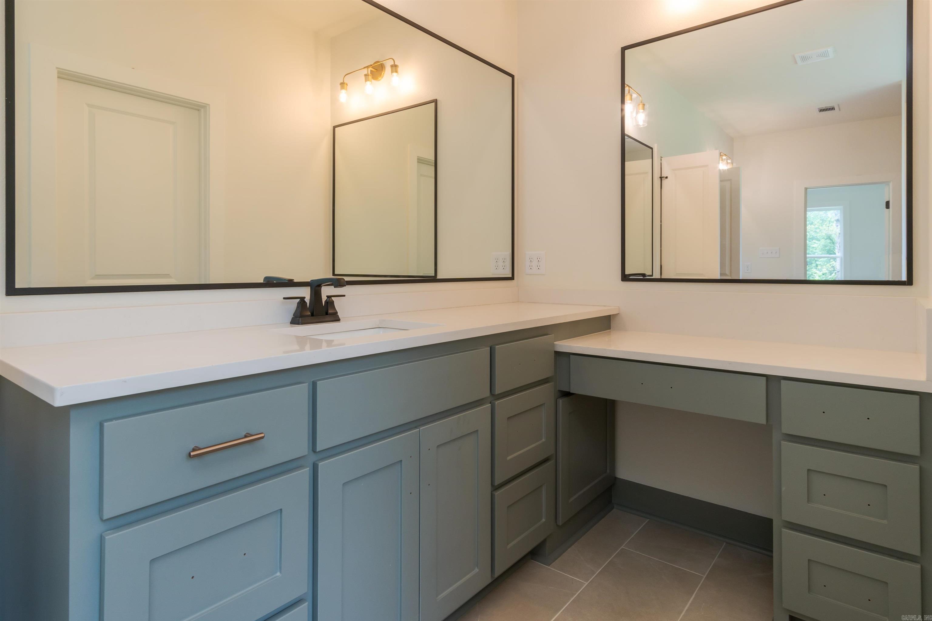 CHARLESTON PLACE SUBDIVISION - Residential