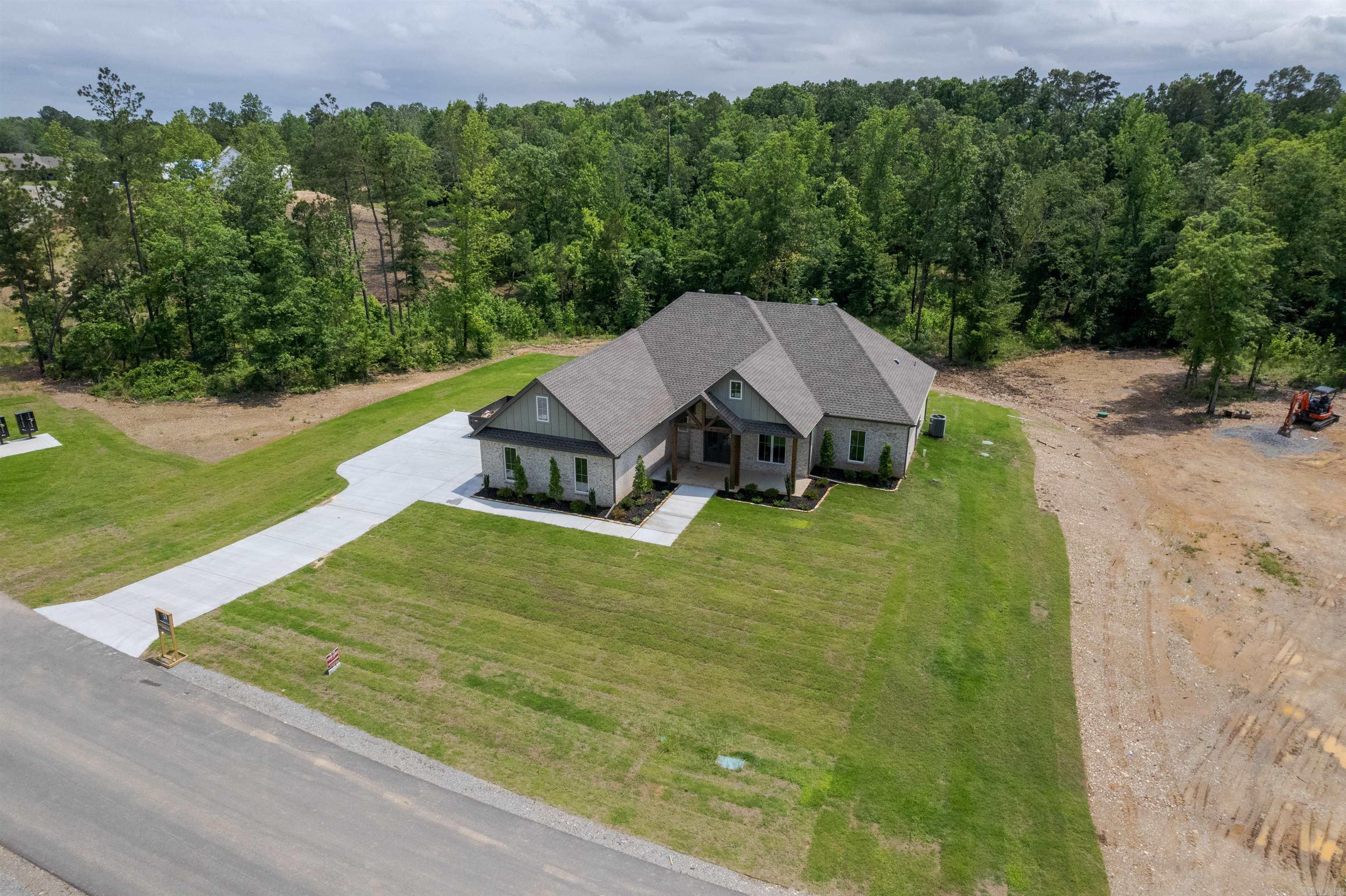 CHARLESTON PLACE SUBDIVISION - Residential