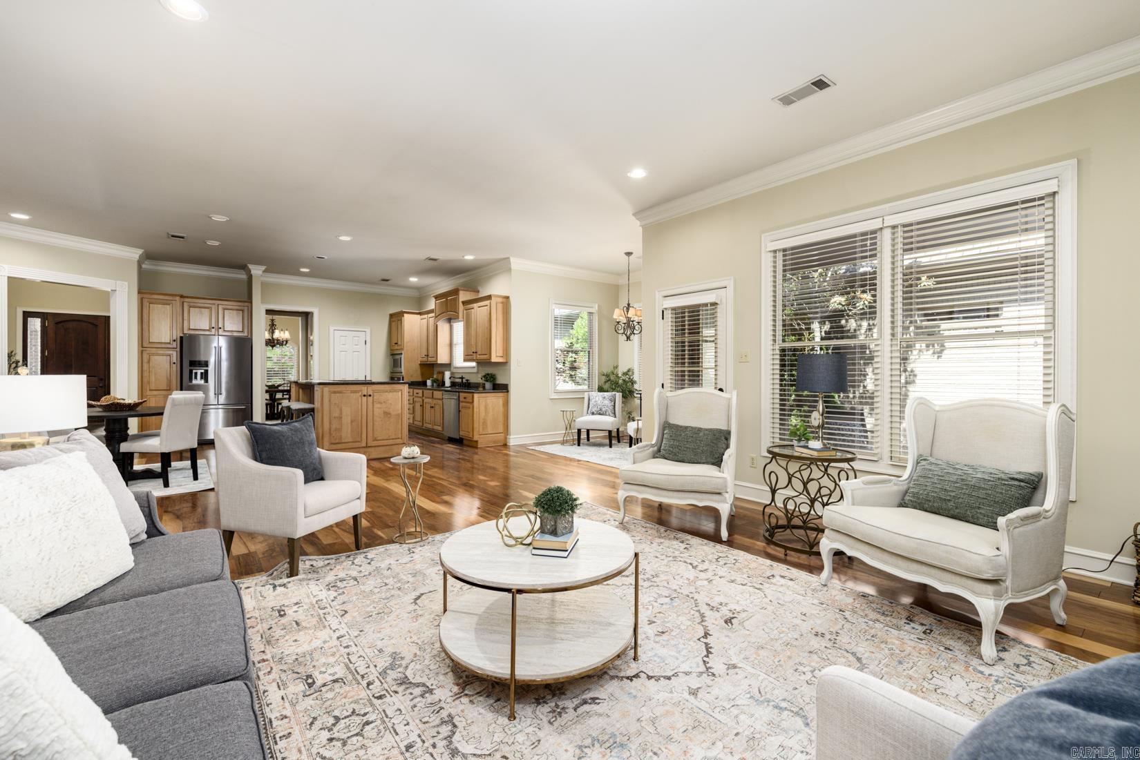 CHENAL VALLEY THE OAKS - Residential