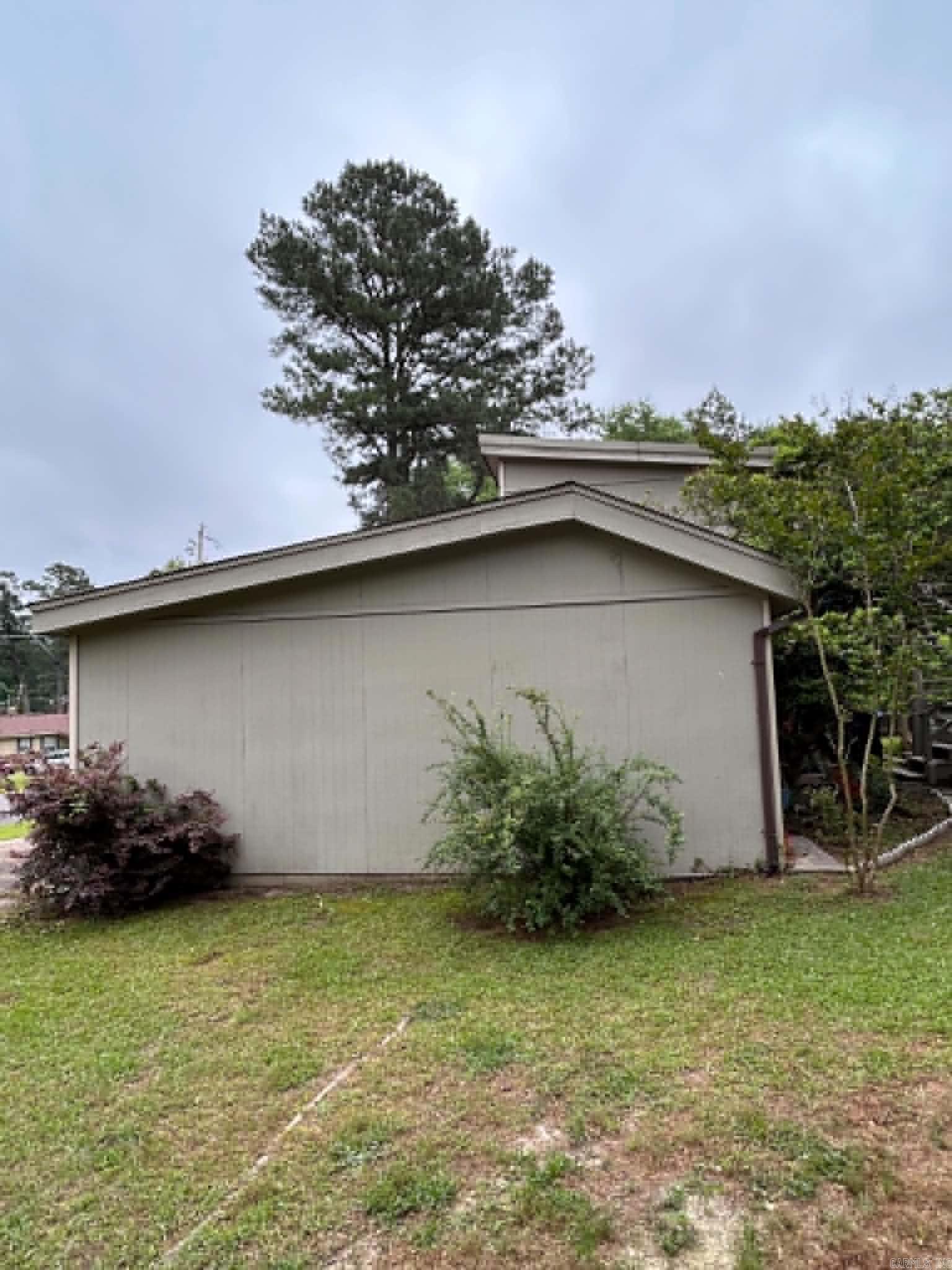 BETTS, GEORGE SD - Residential