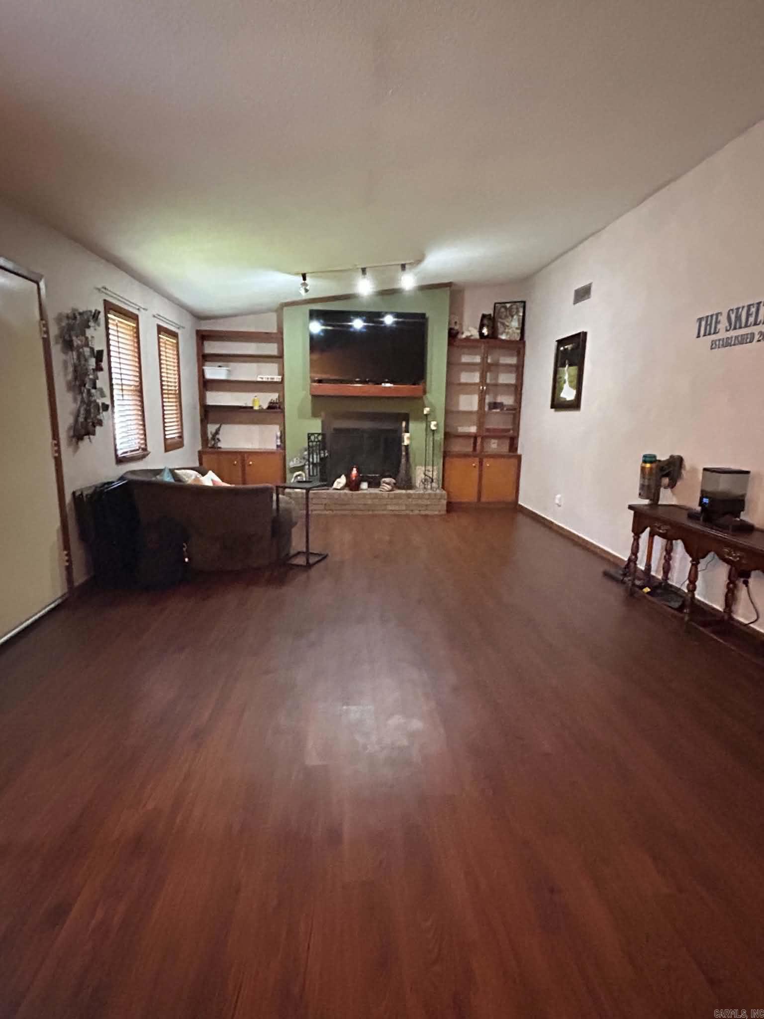 BETTS, GEORGE SD - Residential