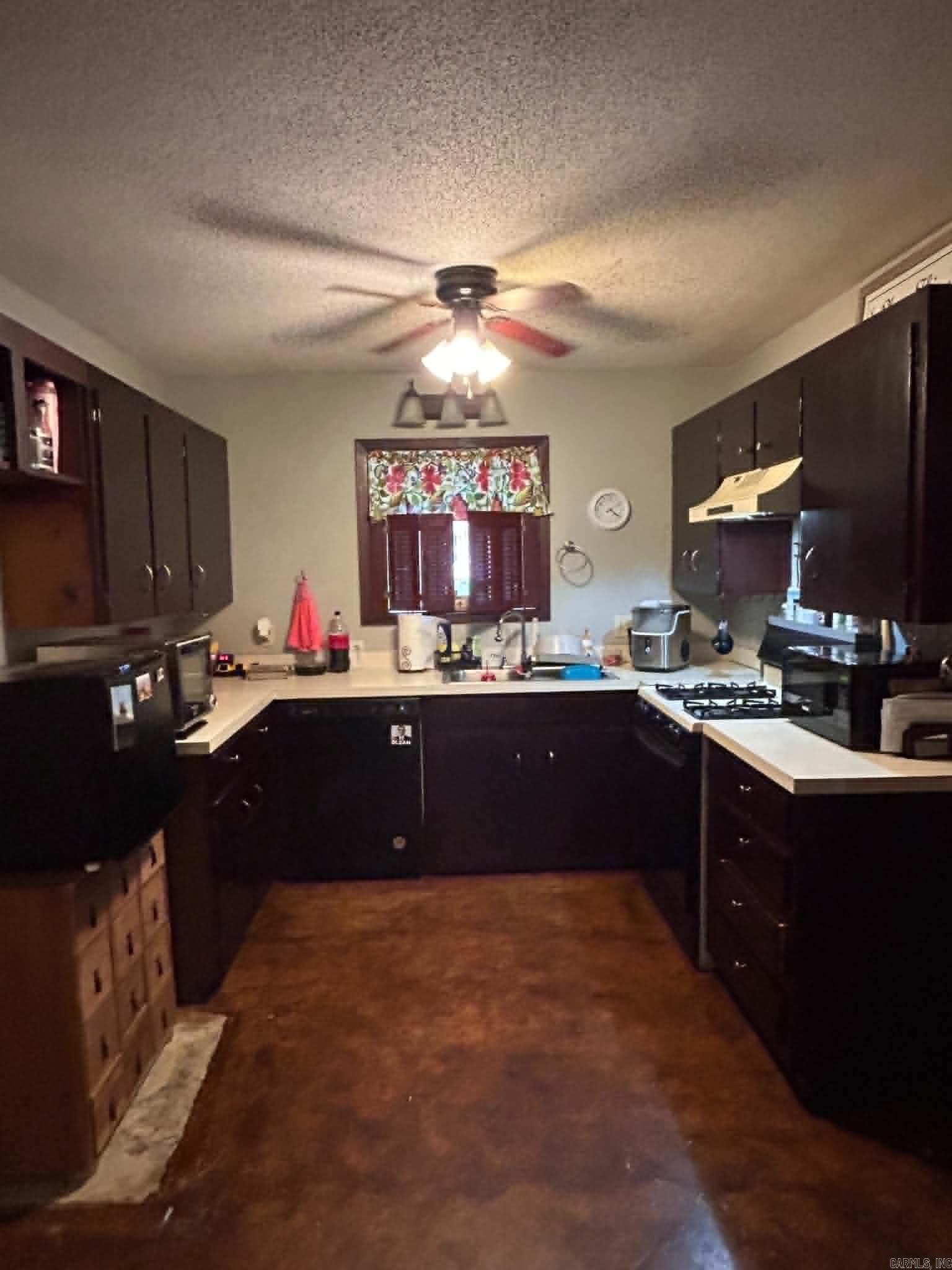 BETTS, GEORGE SD - Residential