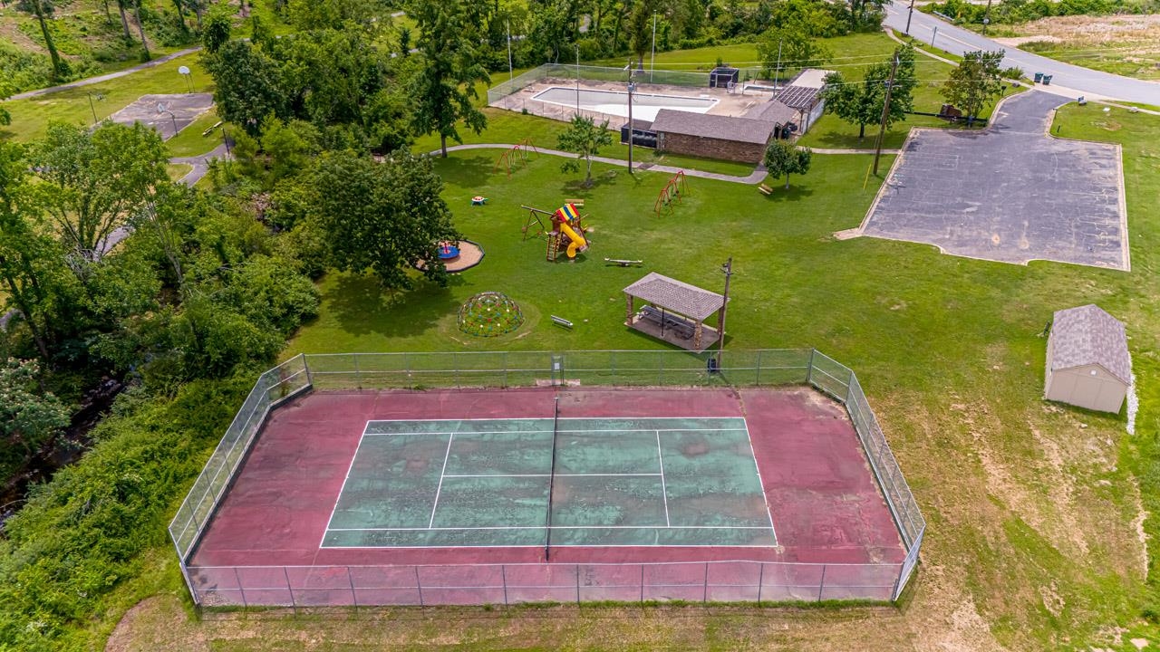 WALNUT VALLEY - Residential