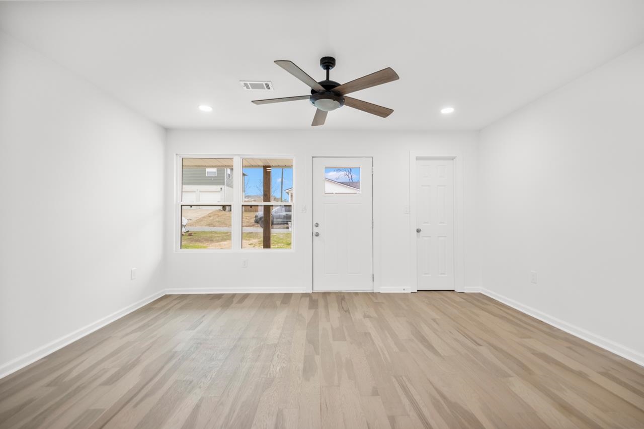 WALNUT VALLEY - Residential