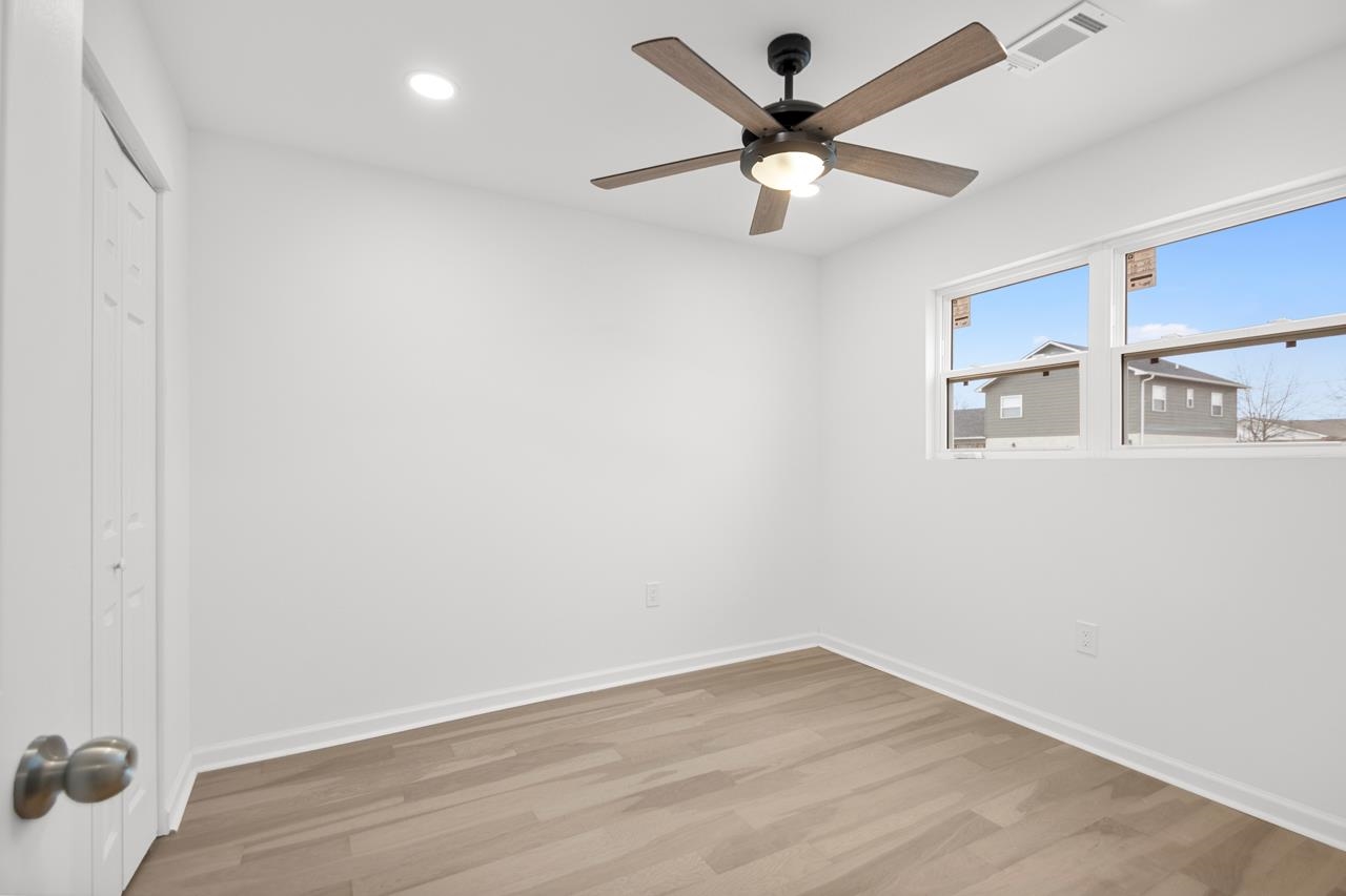 WALNUT VALLEY - Residential