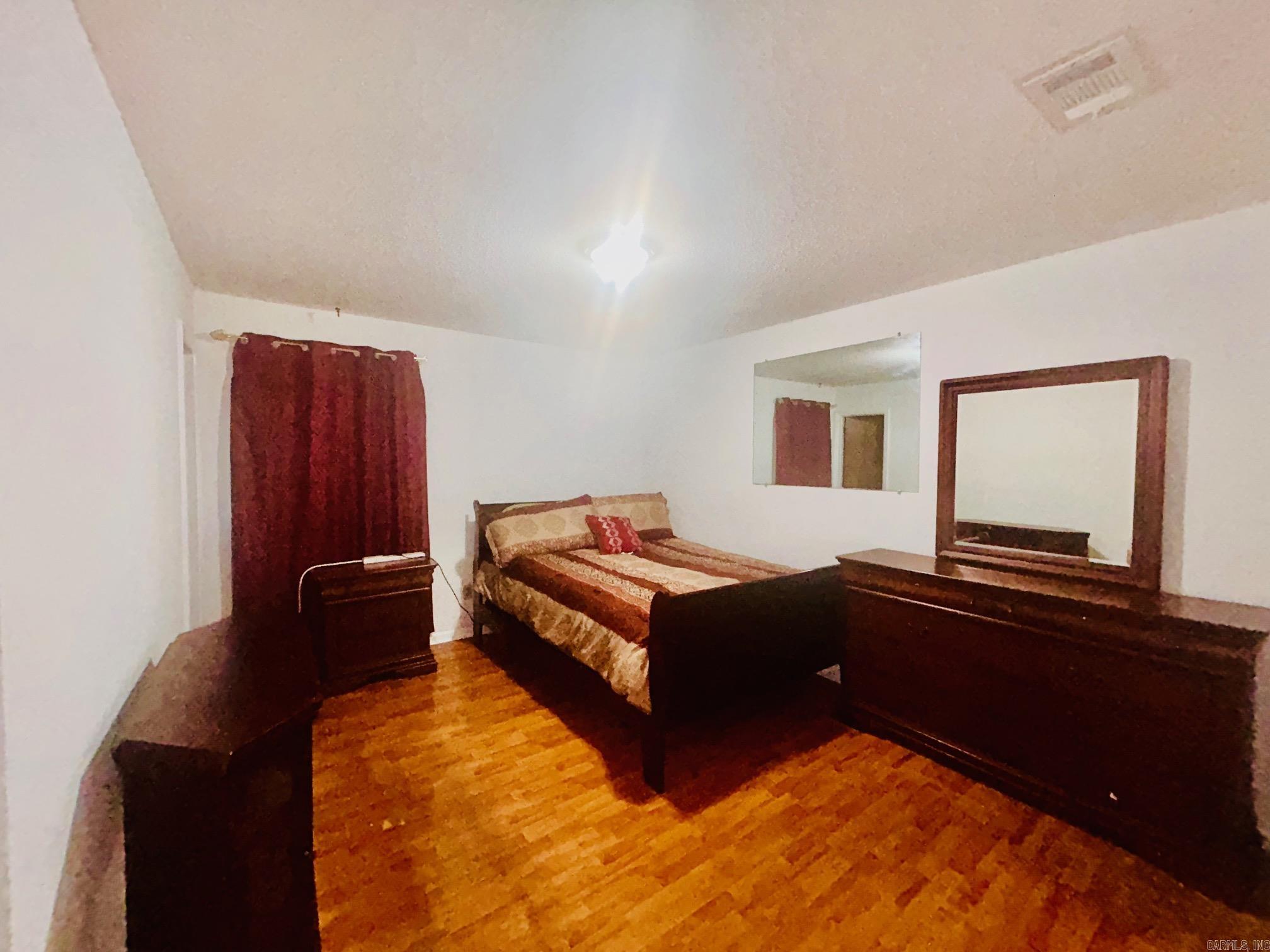 Twin Lakes - Residential