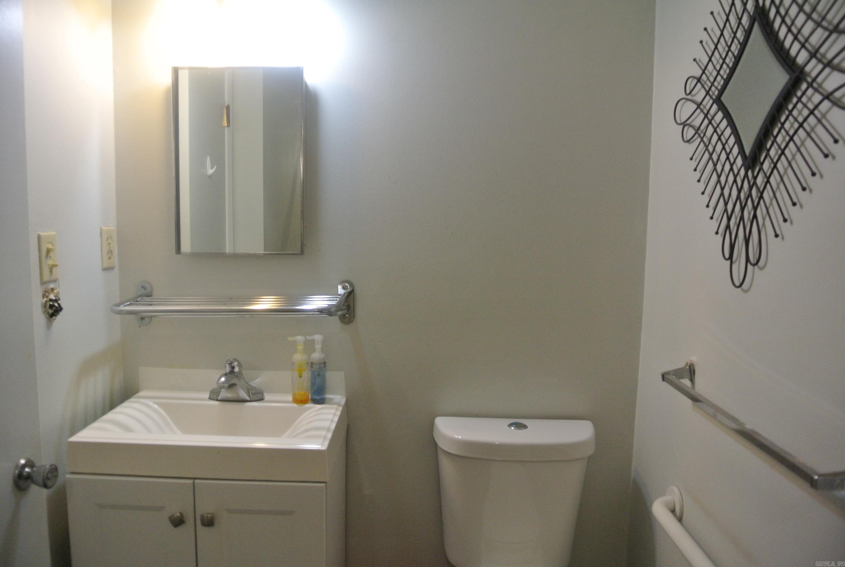 Twin Lakes - Residential