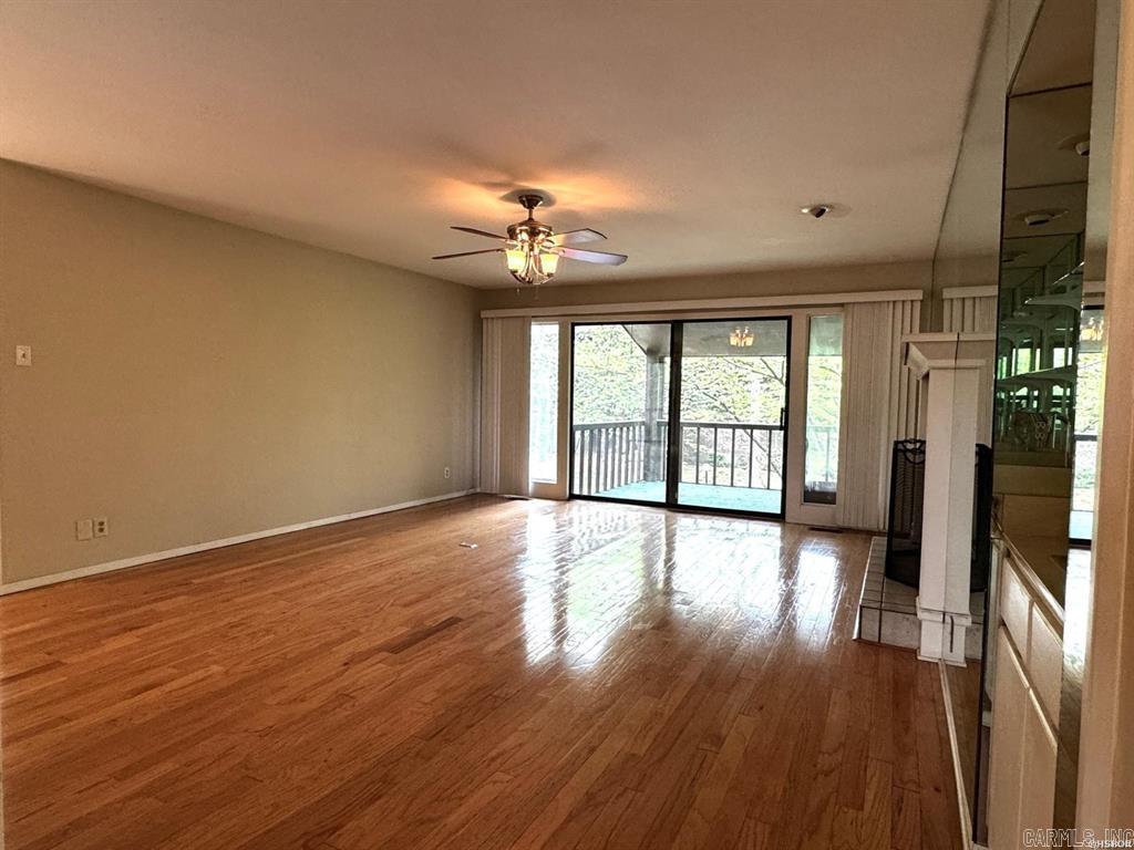 Spring Bay - Residential