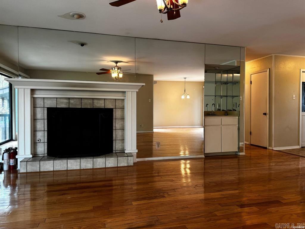 Spring Bay - Residential