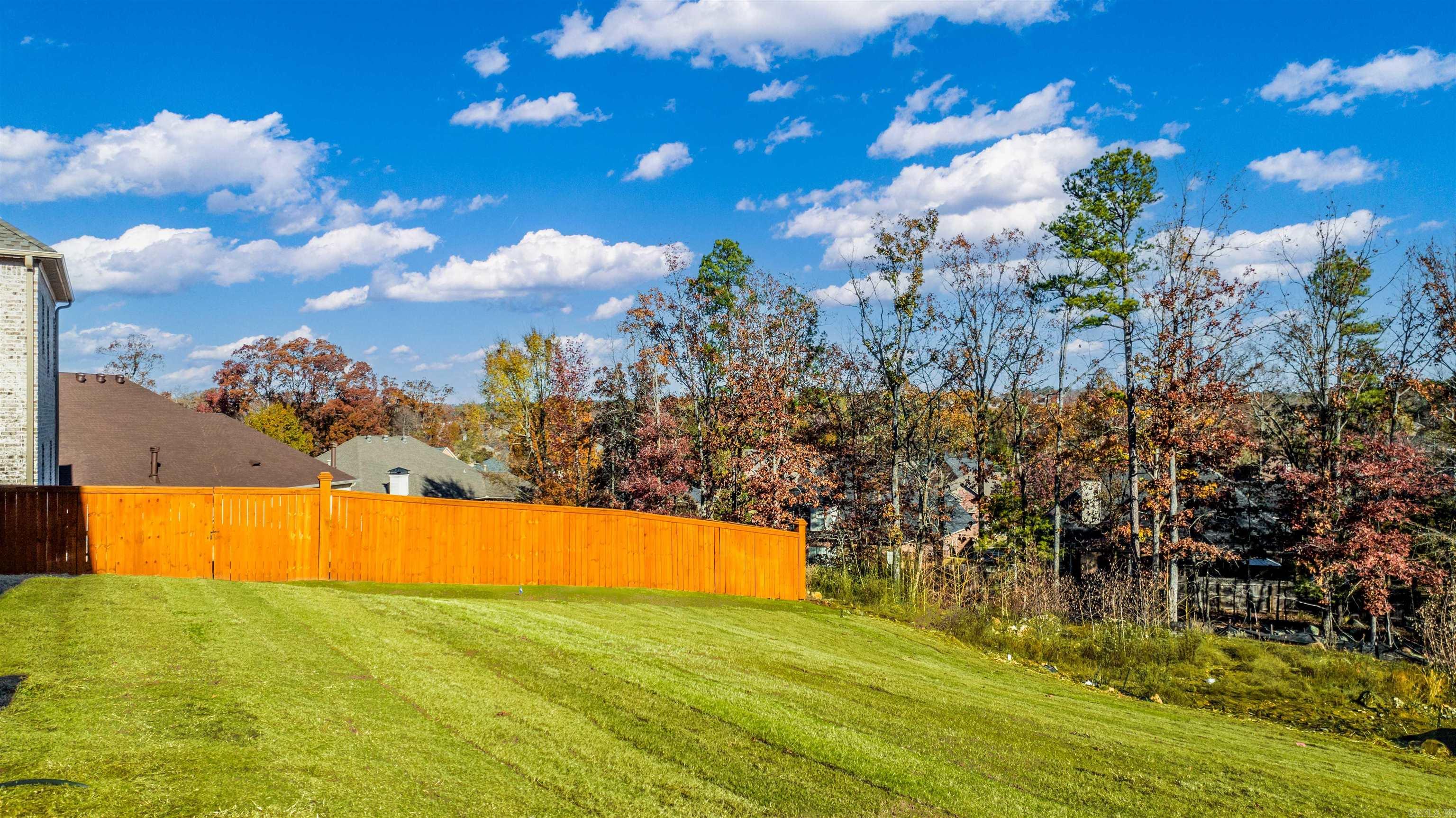 MAUMELLE VALLEY ESTATES - Residential