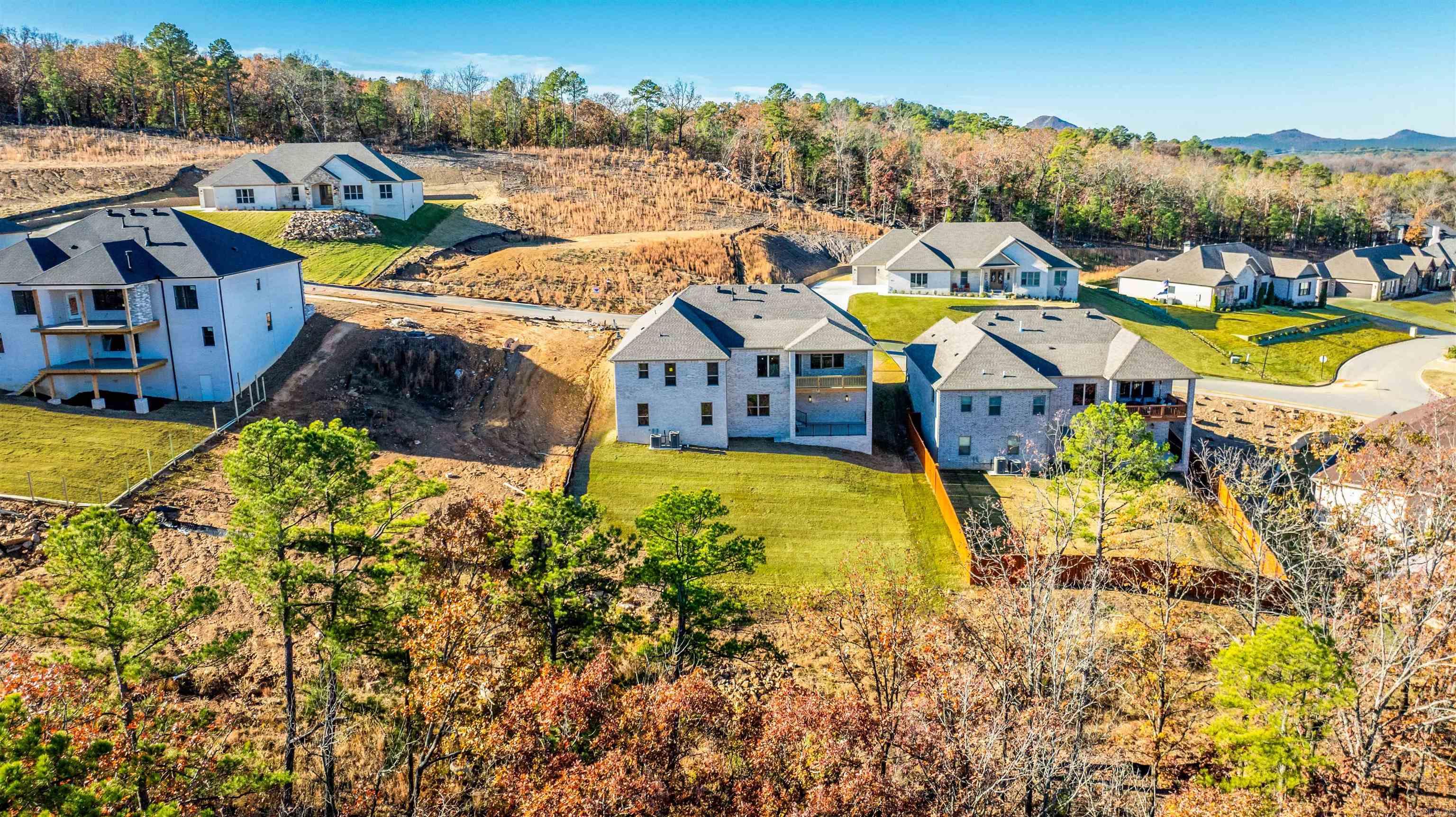 MAUMELLE VALLEY ESTATES - Residential