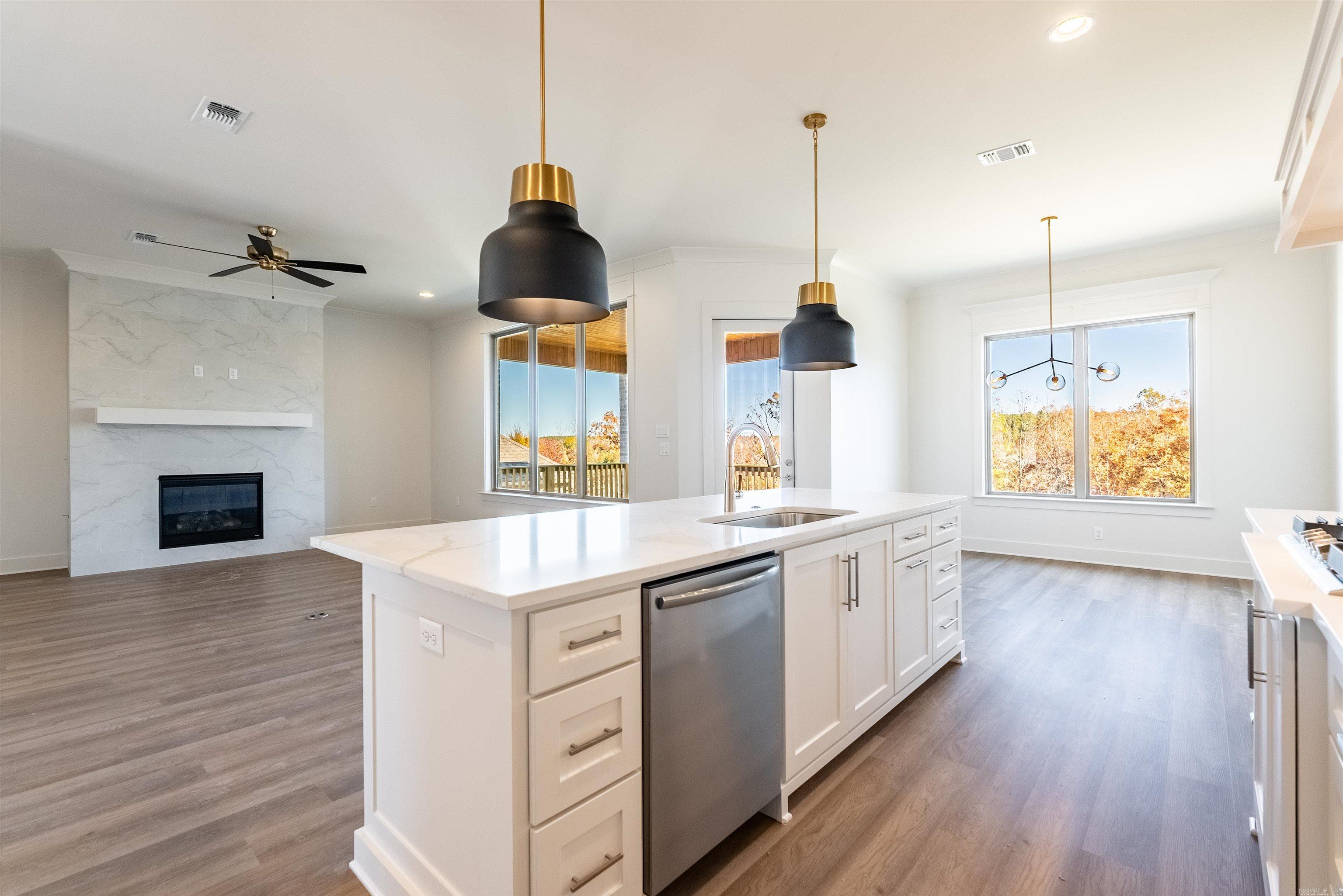 MAUMELLE VALLEY ESTATES - Residential