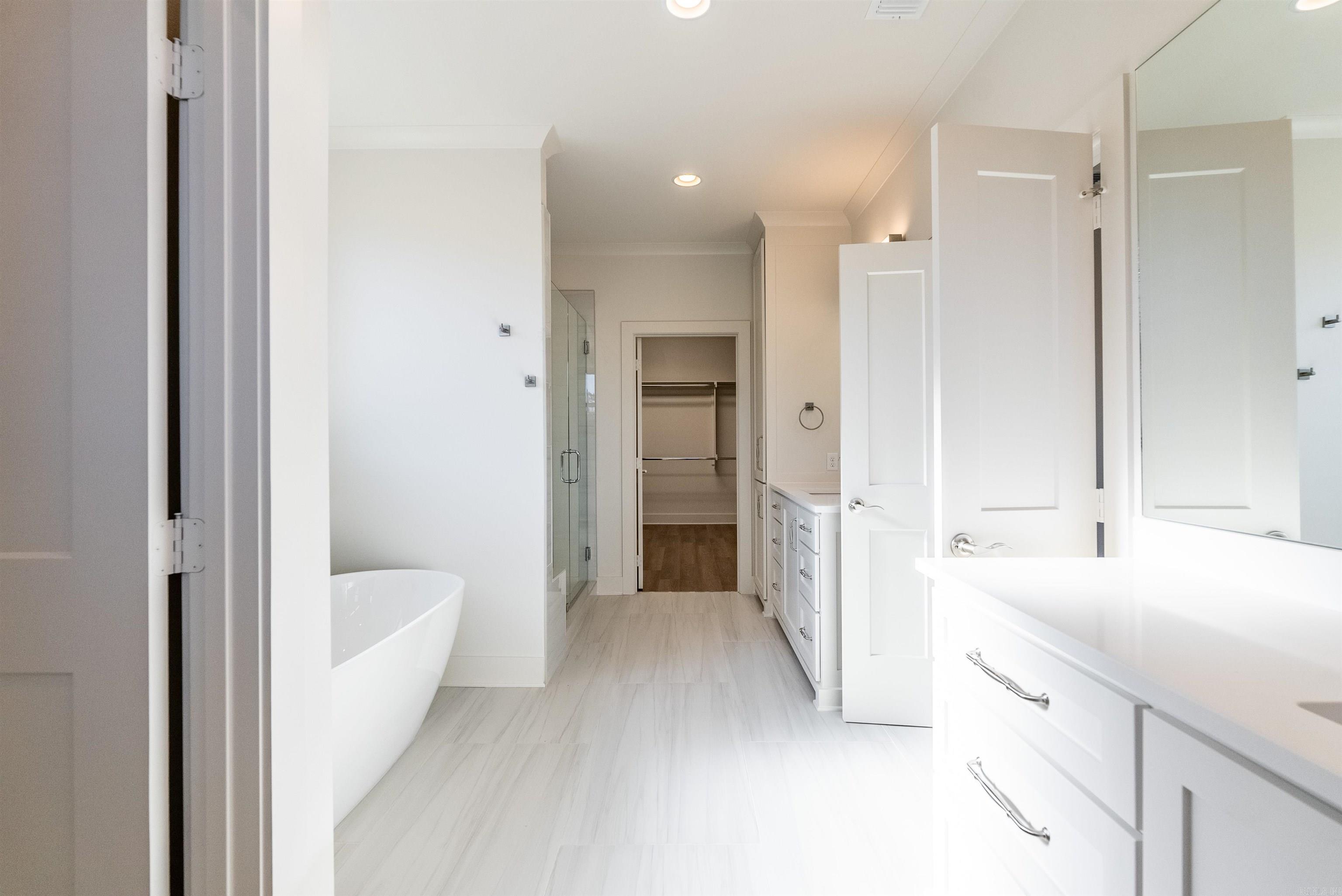 MAUMELLE VALLEY ESTATES - Residential