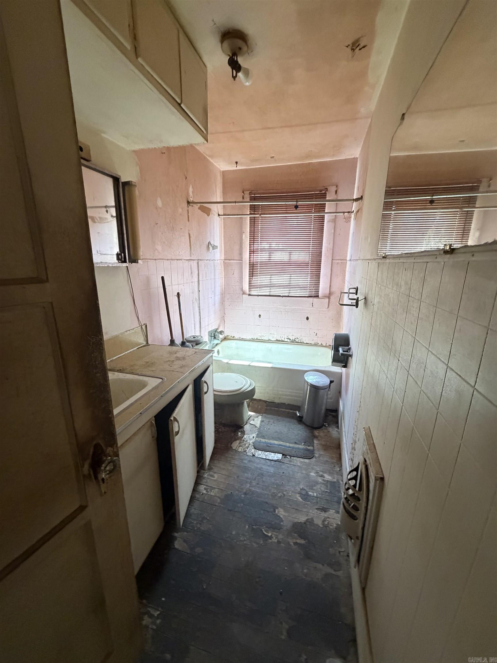 FRACTIONAL ELDORADO SEC-32 - Residential