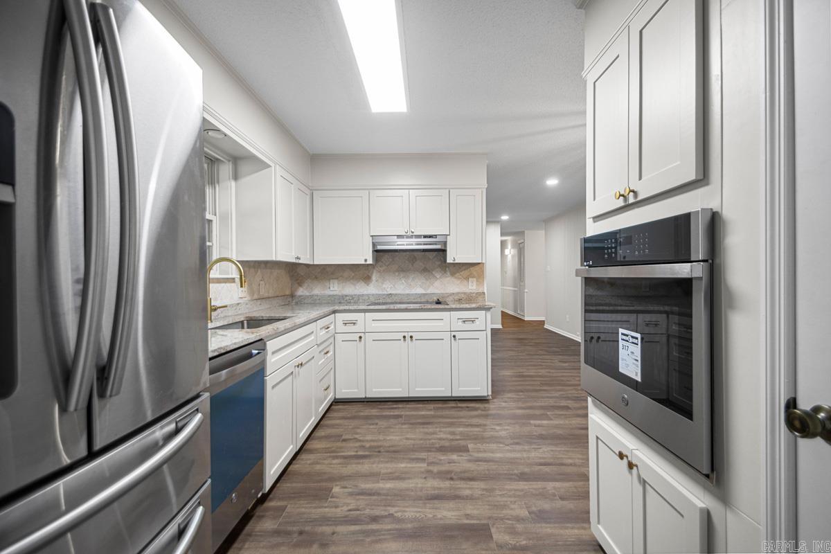 INDIAN HILLS - Residential