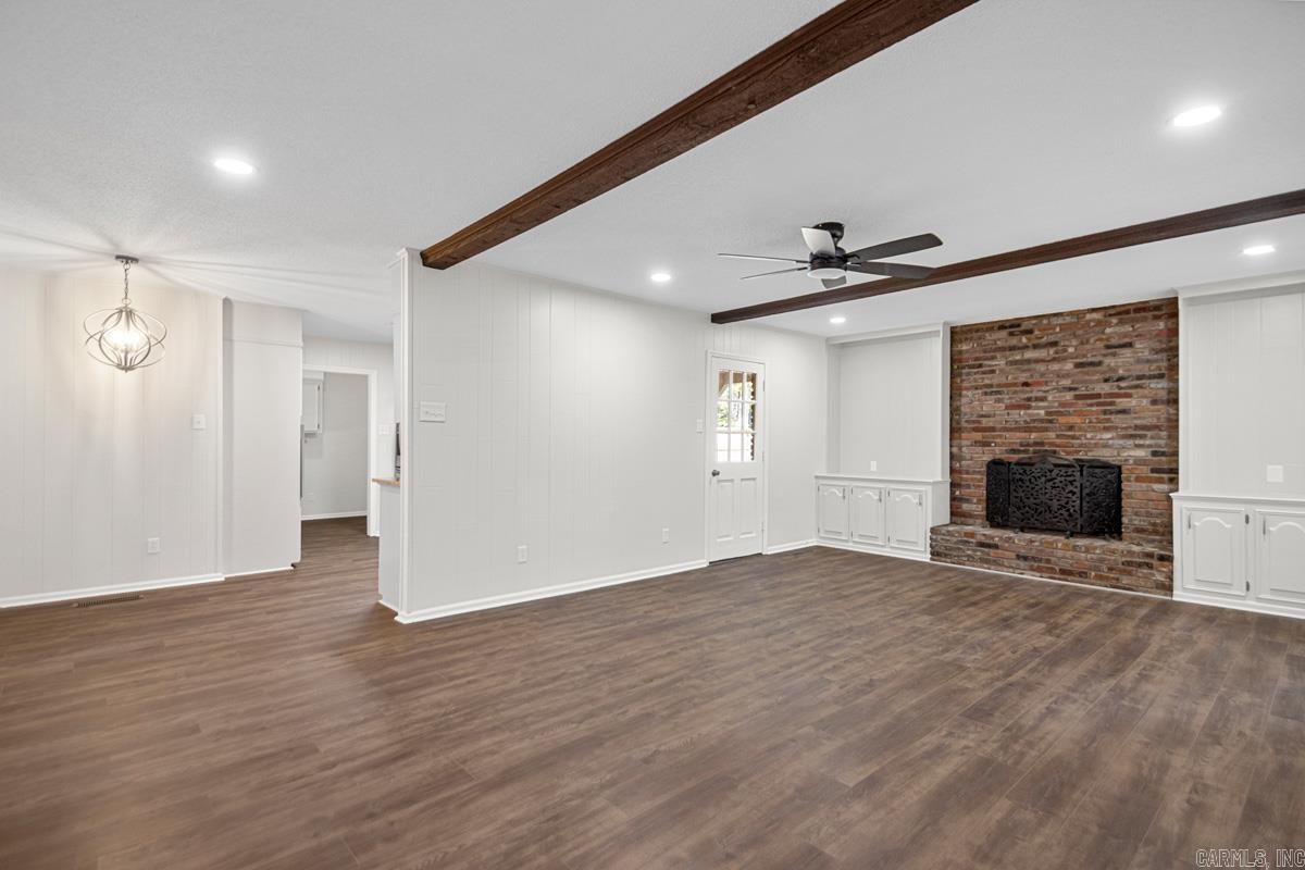 INDIAN HILLS - Residential