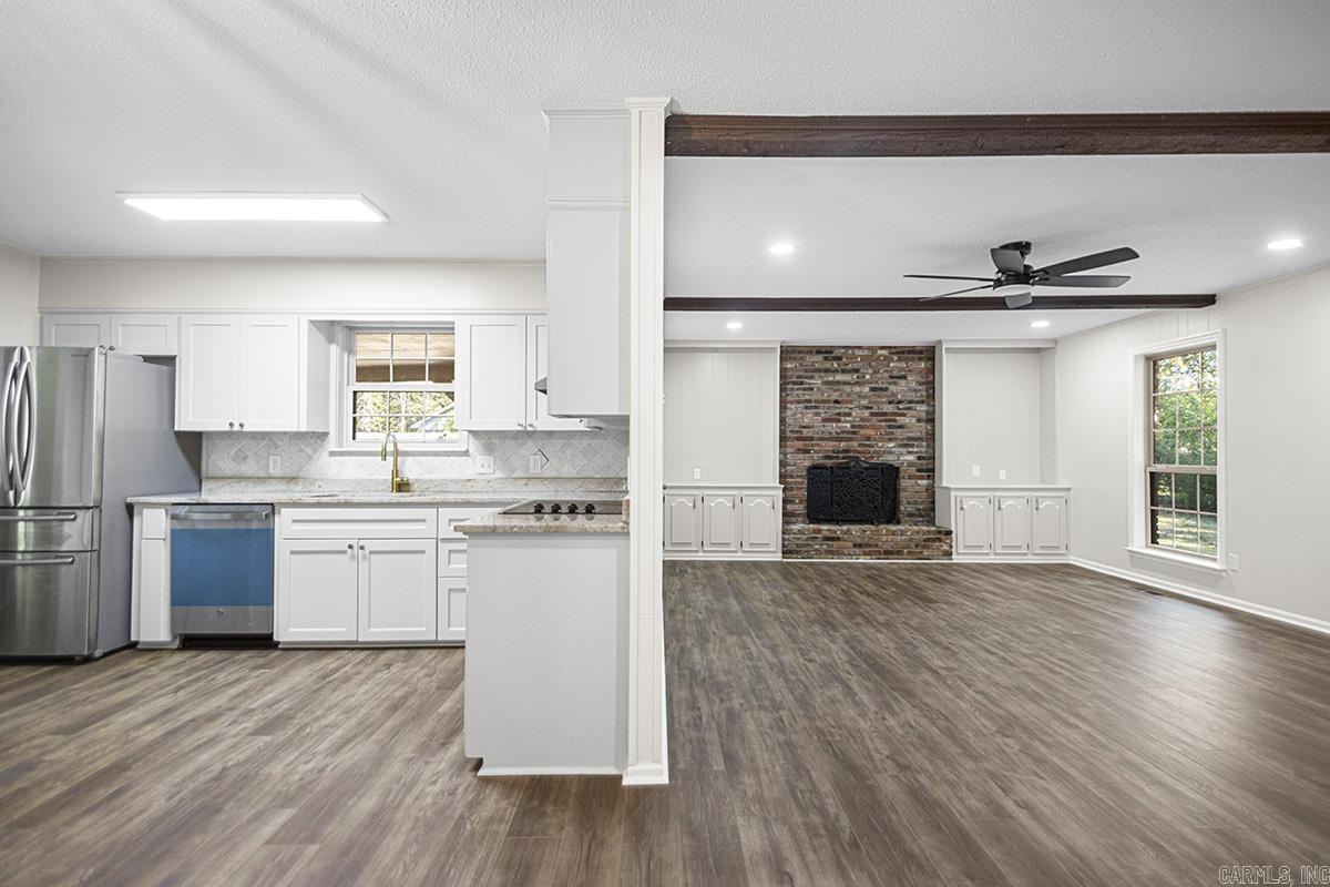 INDIAN HILLS - Residential