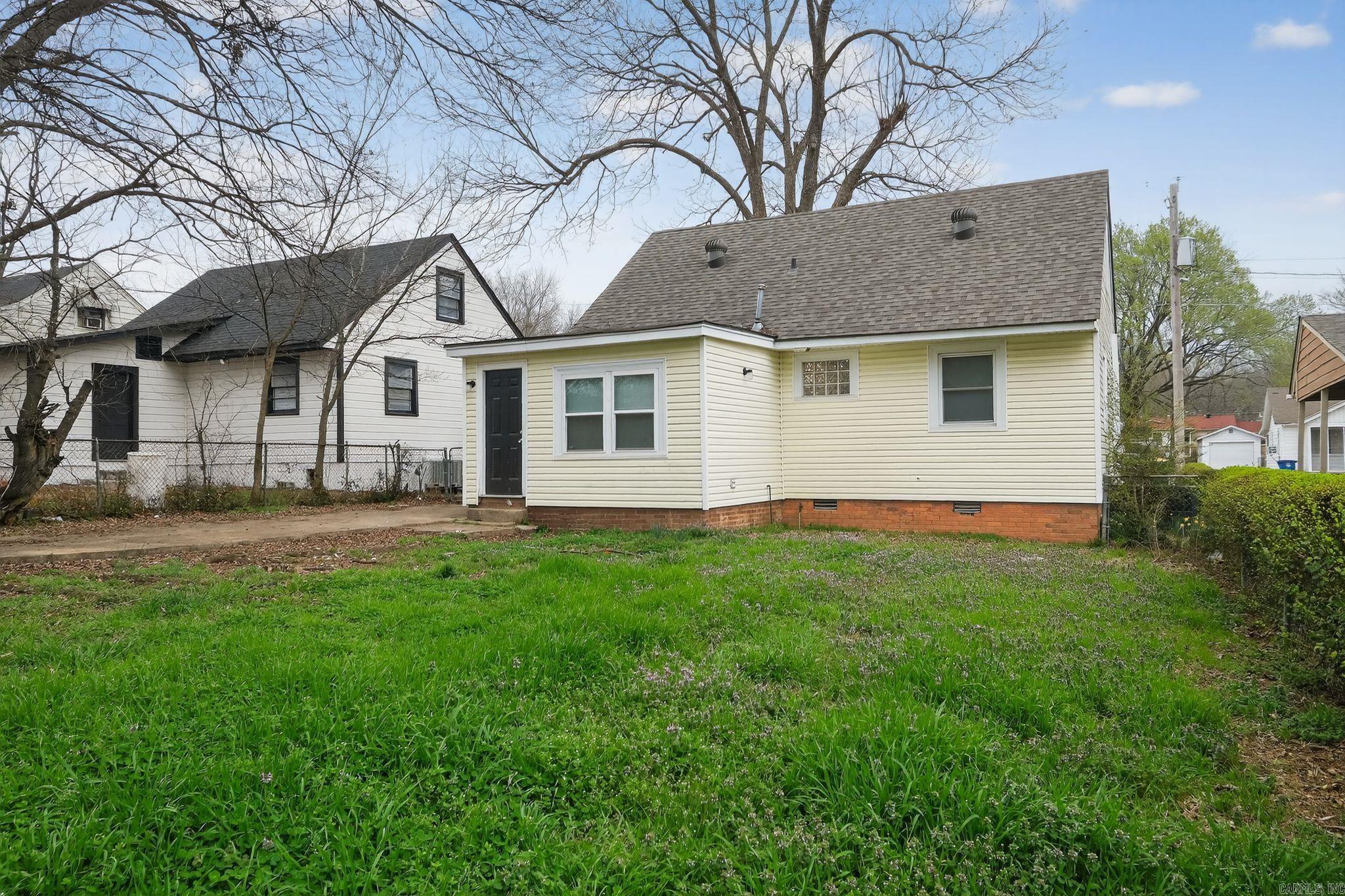 Farmeres 2nd - Residential