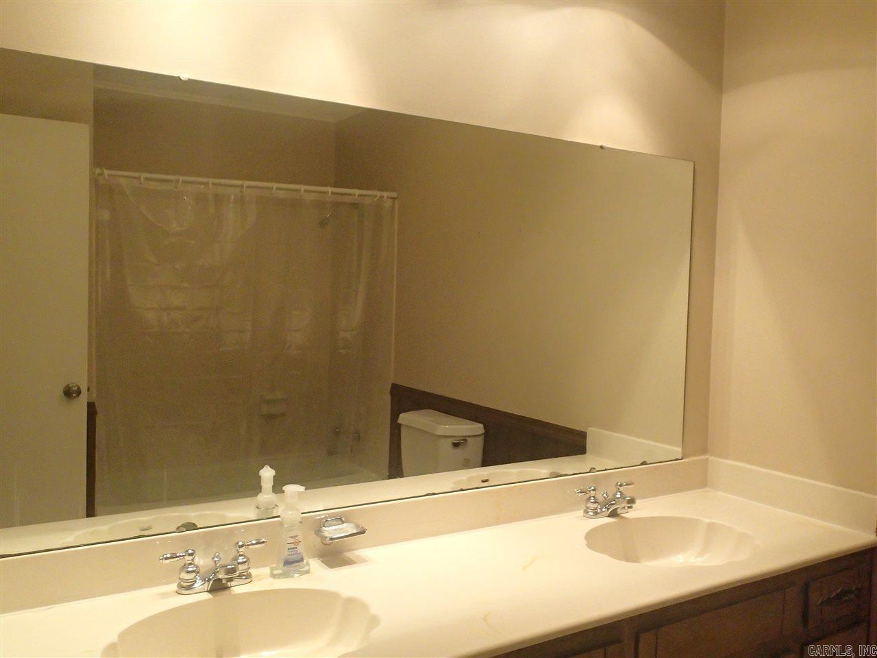 Sherwood Acres - Residential Lease