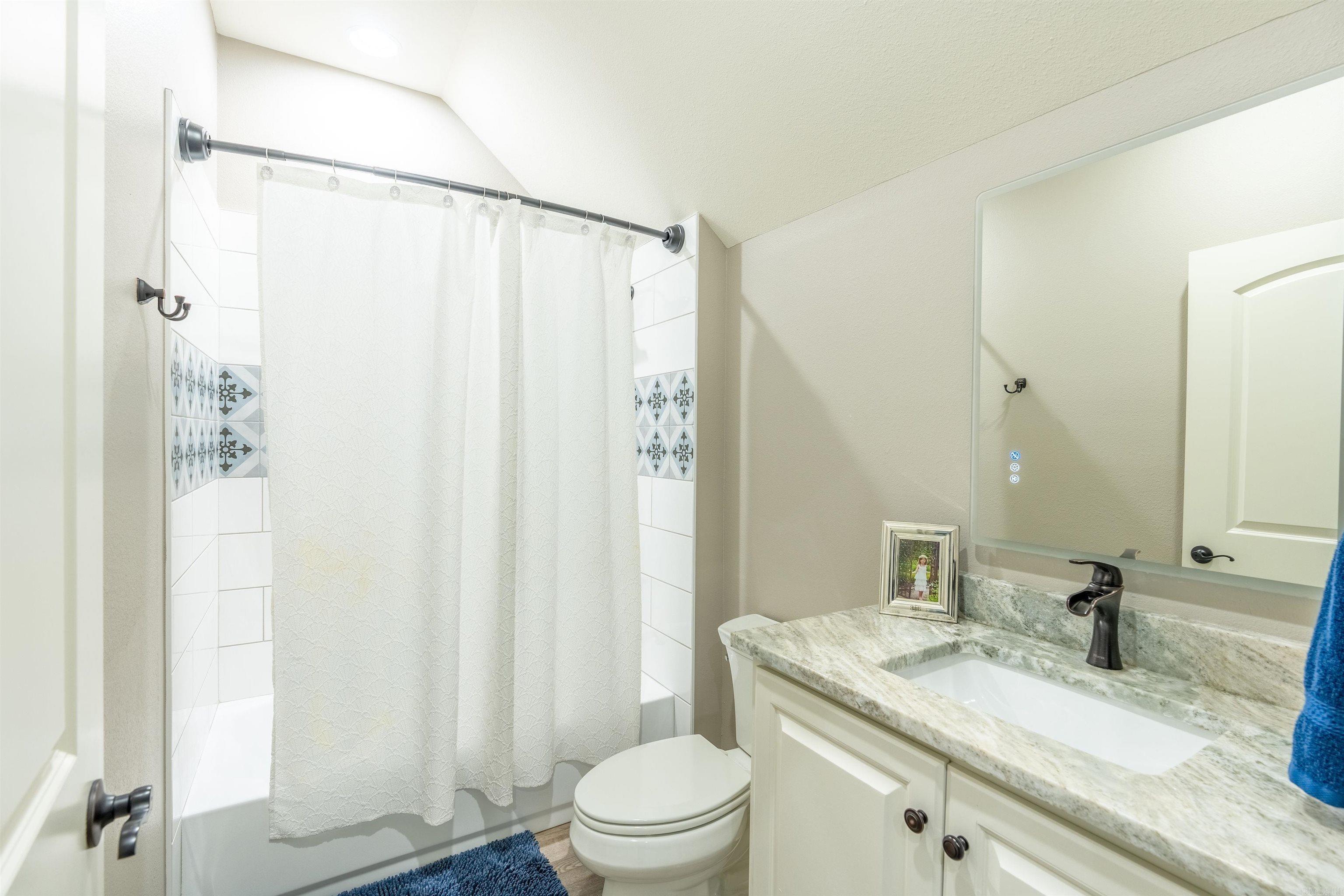 CLUB CREEK ESTATES - Residential