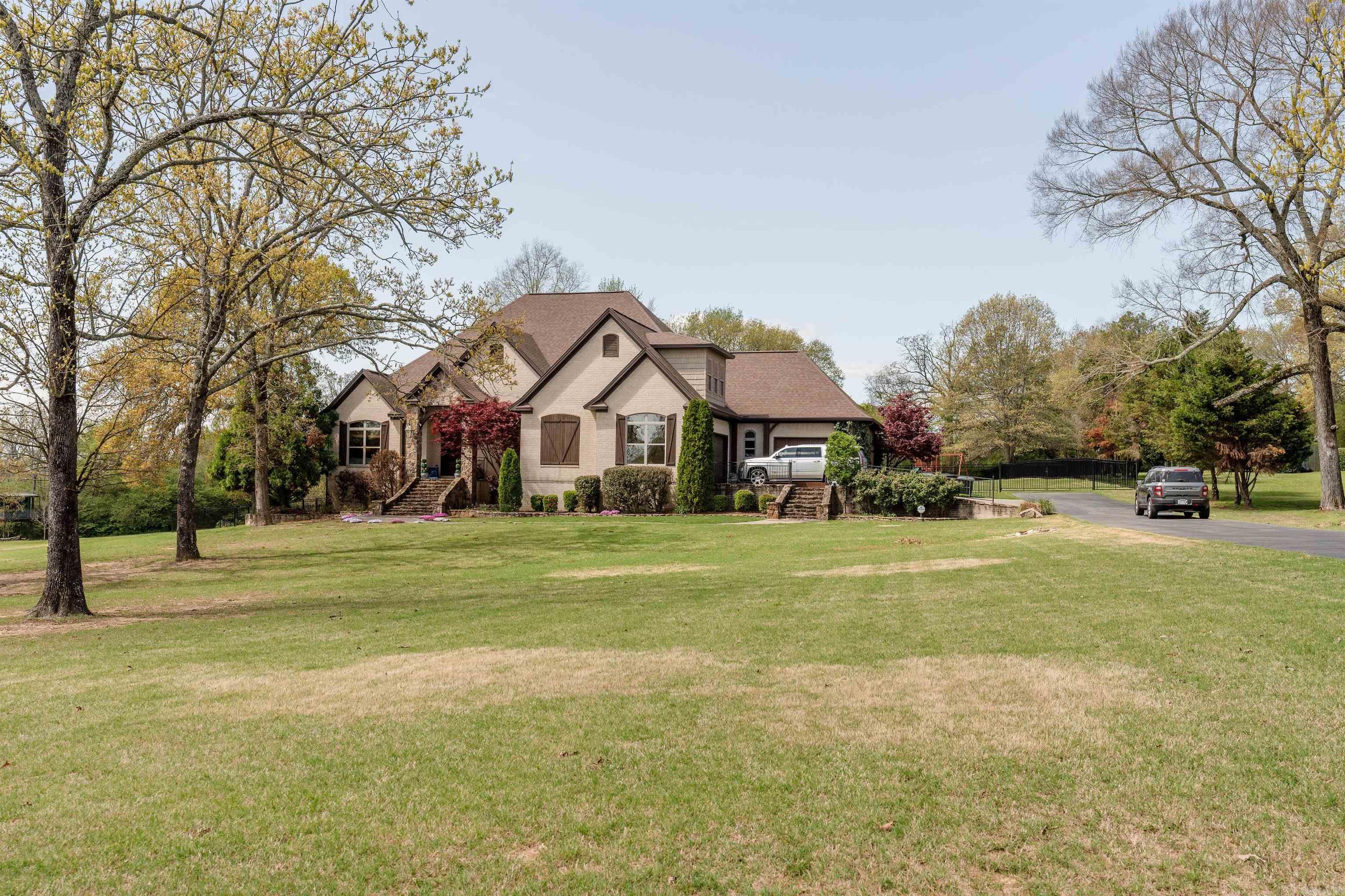 CLUB CREEK ESTATES - Residential