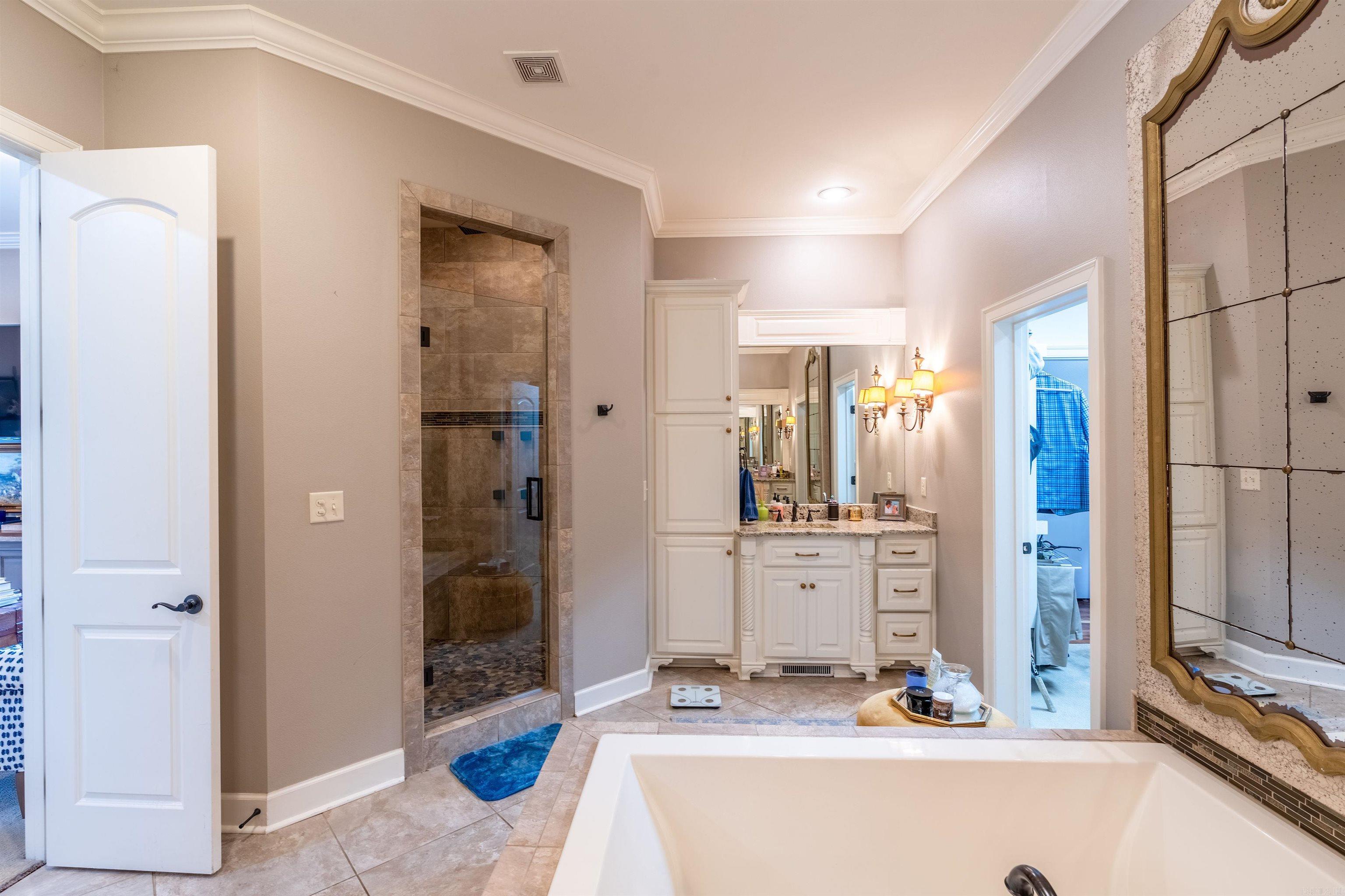 CLUB CREEK ESTATES - Residential