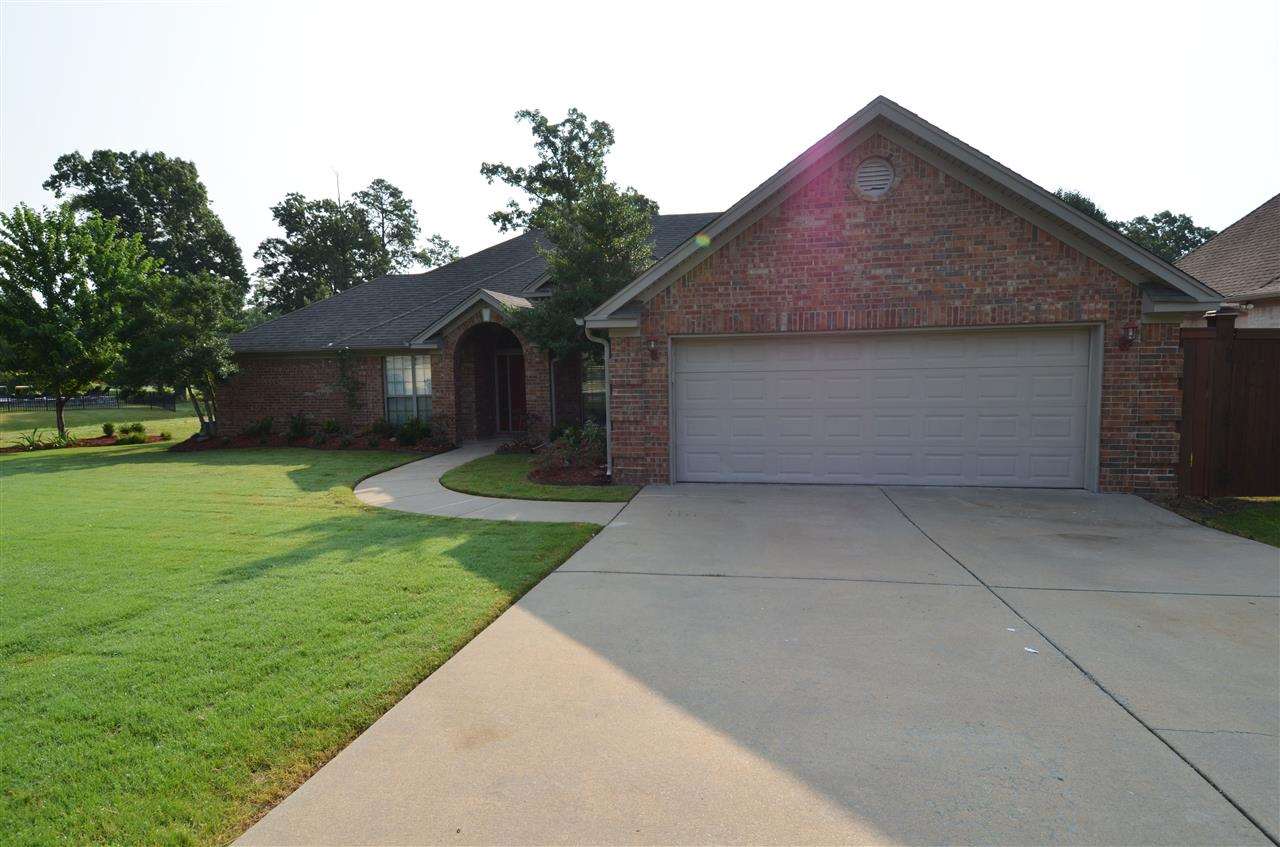 COUNTRY CLUB OF ARK THE - Residential