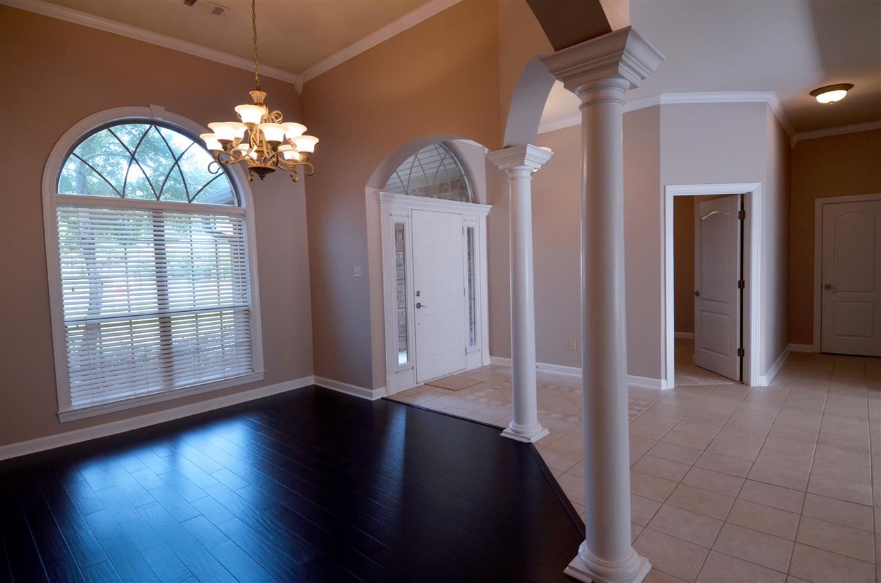 COUNTRY CLUB OF ARK THE - Residential