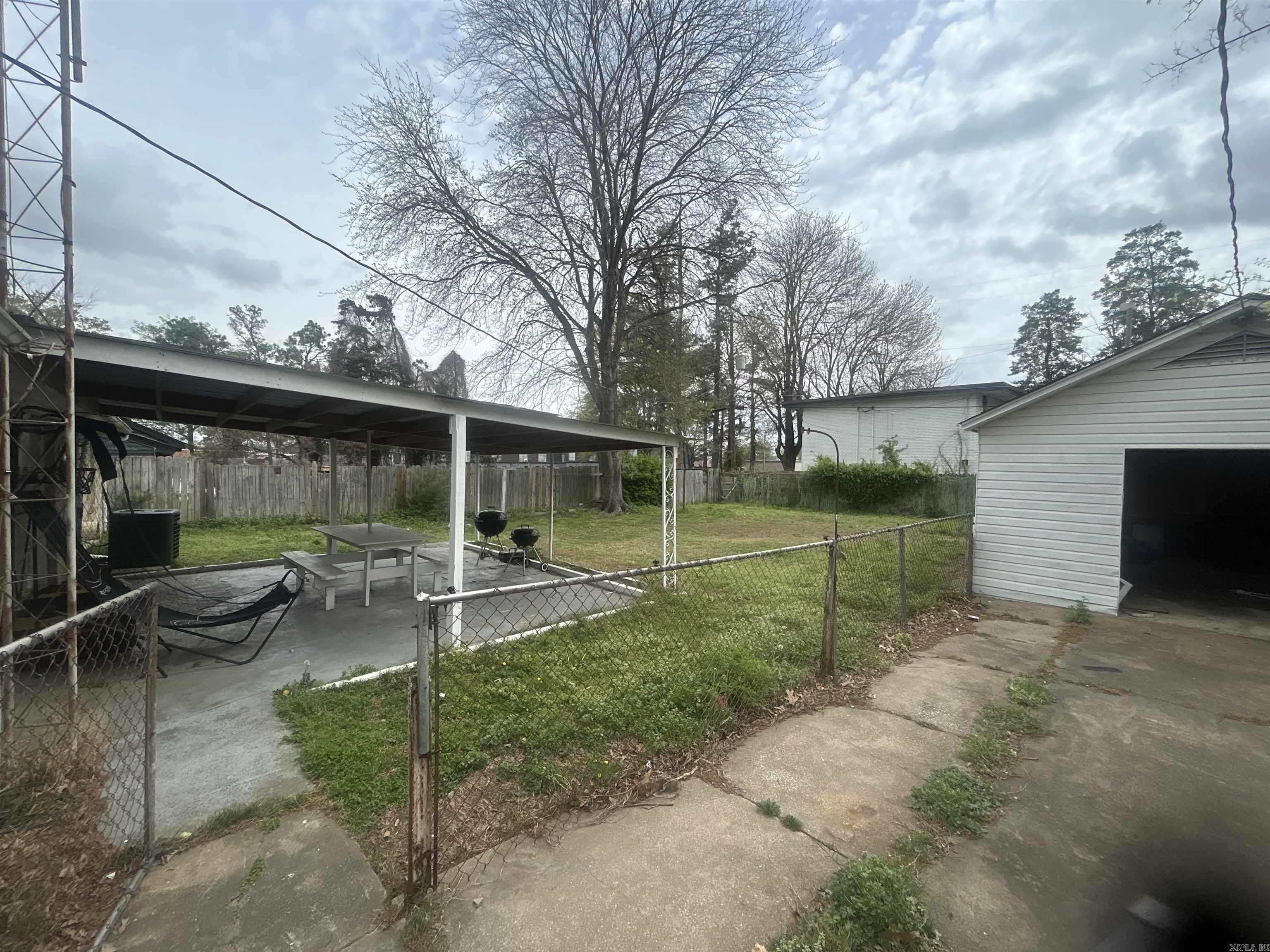 WESTWOOD - Residential