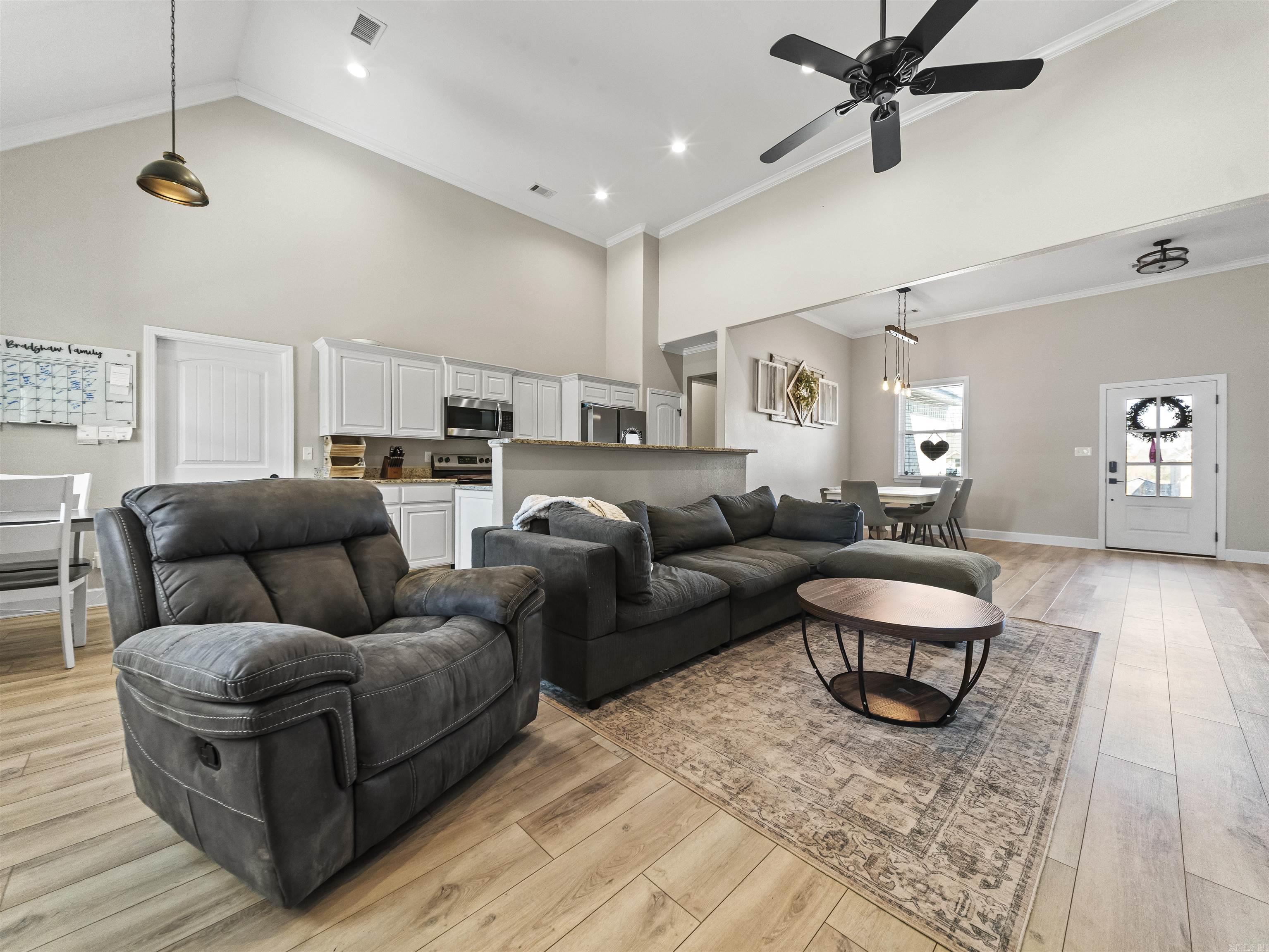 Lake Hamilton School - Residential