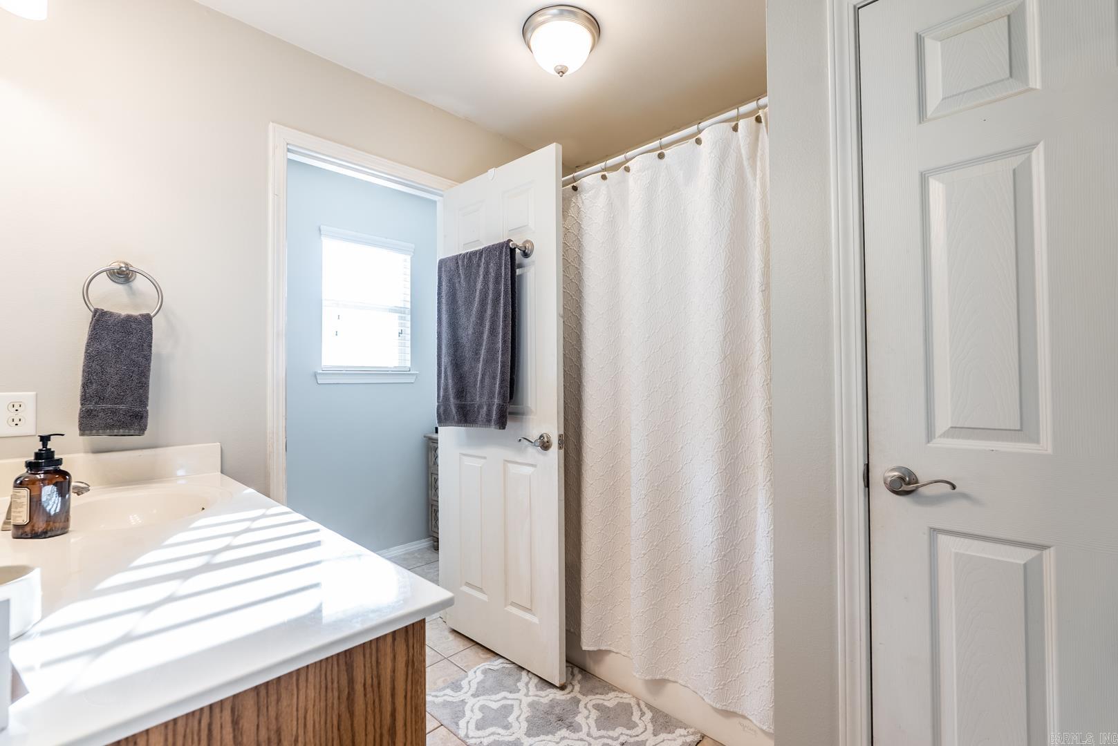 BRYANT MEADOWS - Residential