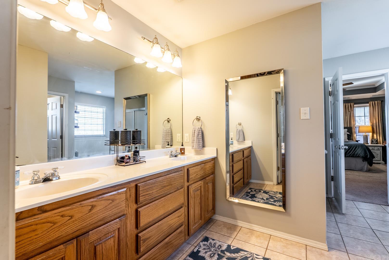 BRYANT MEADOWS - Residential