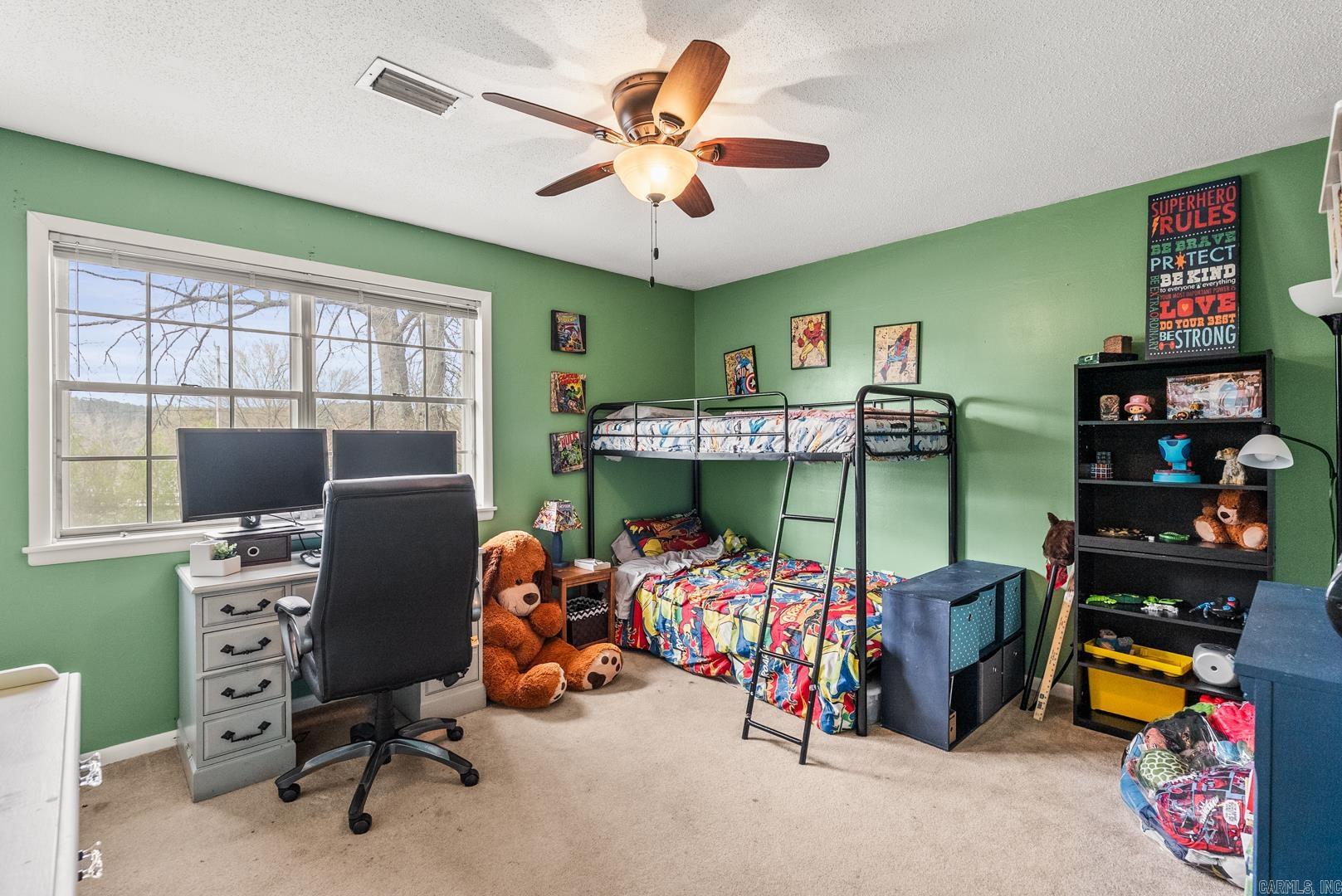 TREASURE HILL - Residential