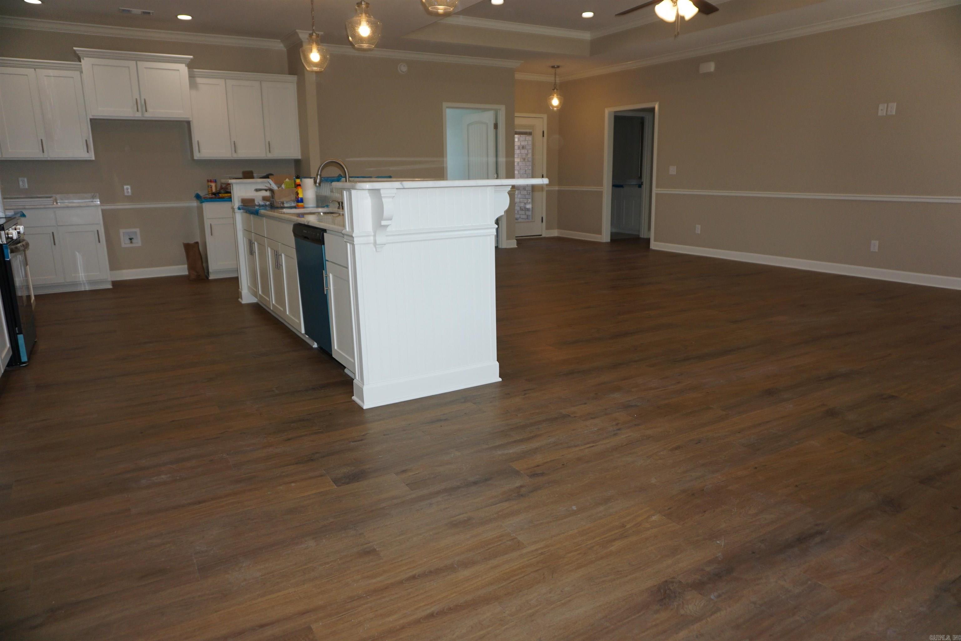 SADDLEBROOK EST - Residential