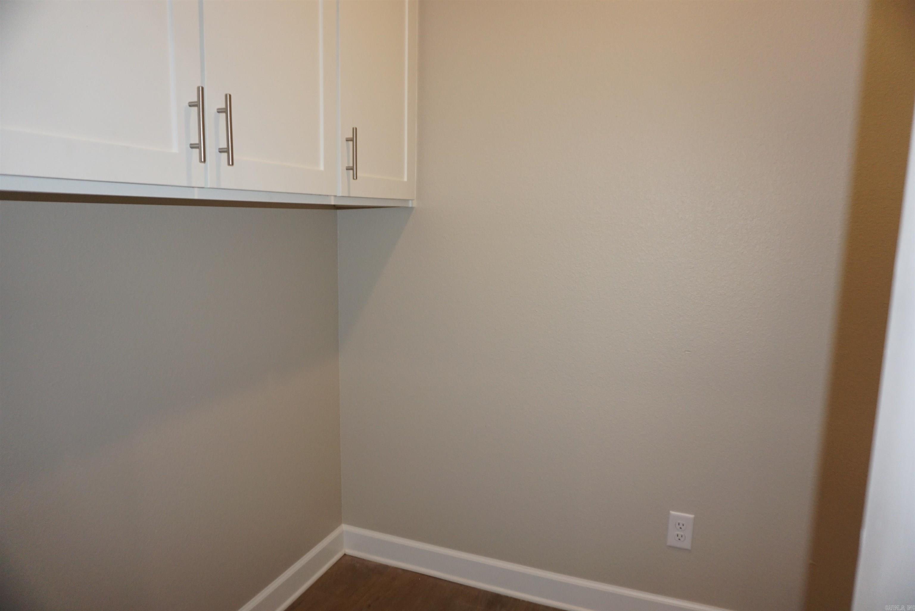 SADDLEBROOK EST - Residential