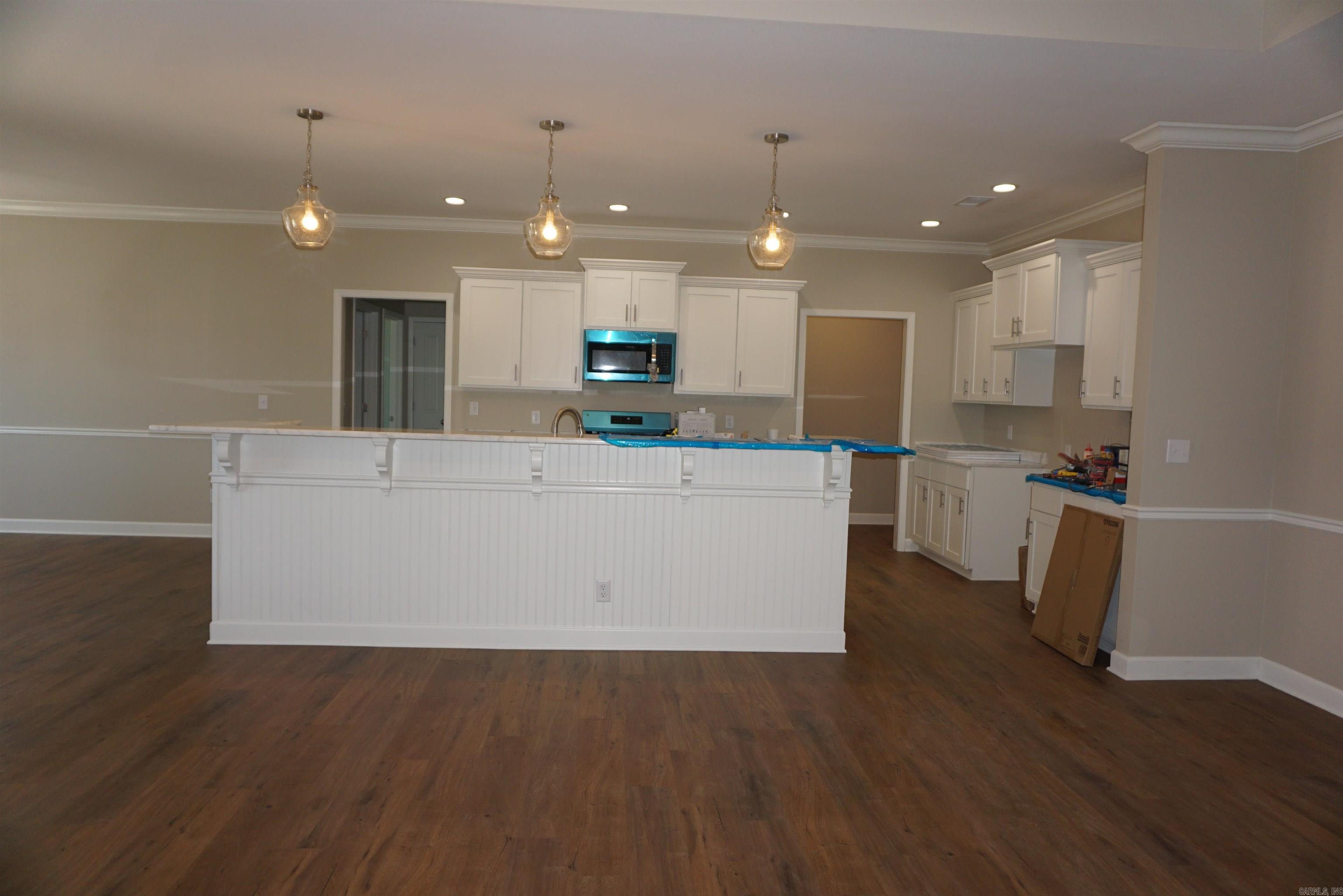 SADDLEBROOK EST - Residential