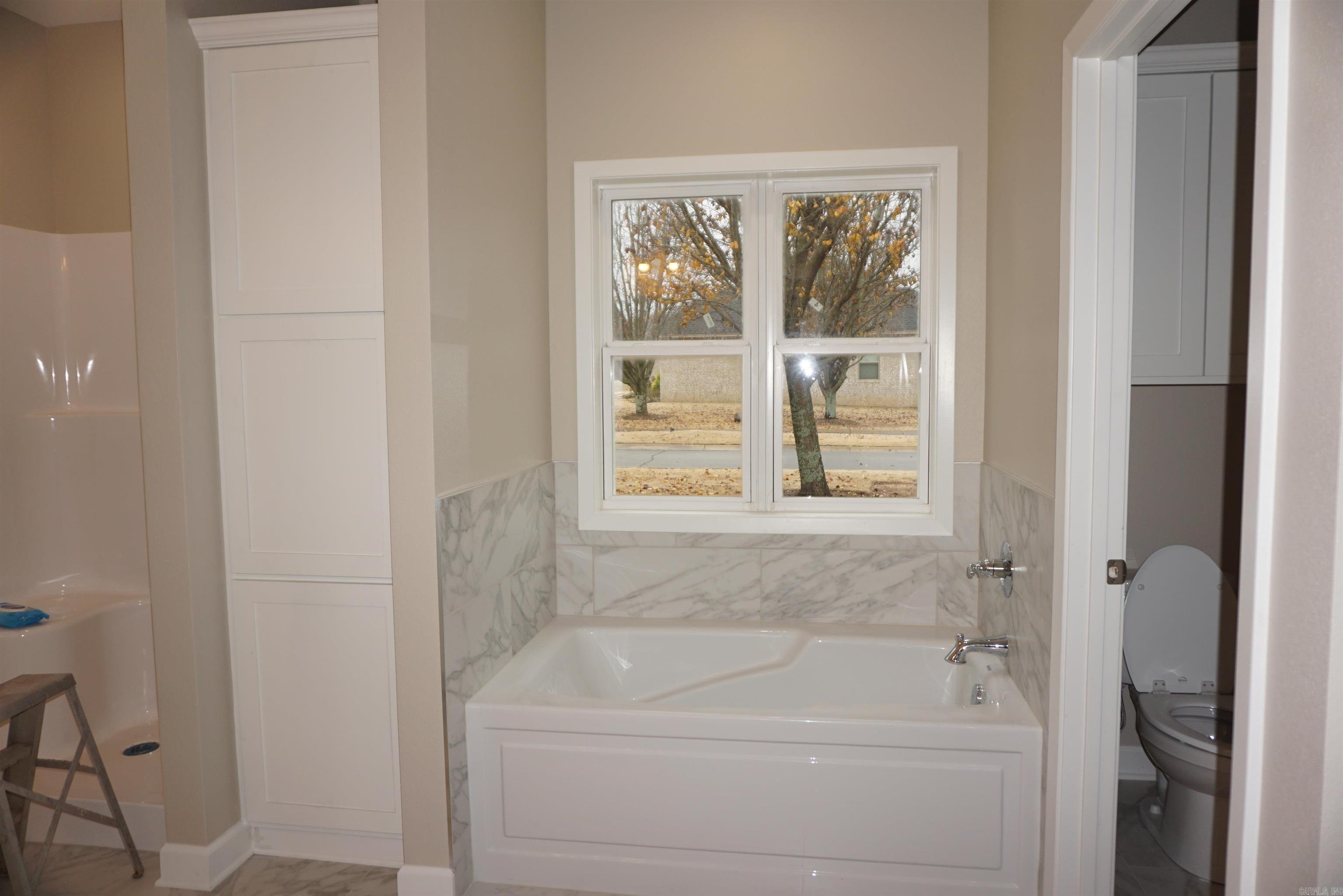 SADDLEBROOK EST - Residential