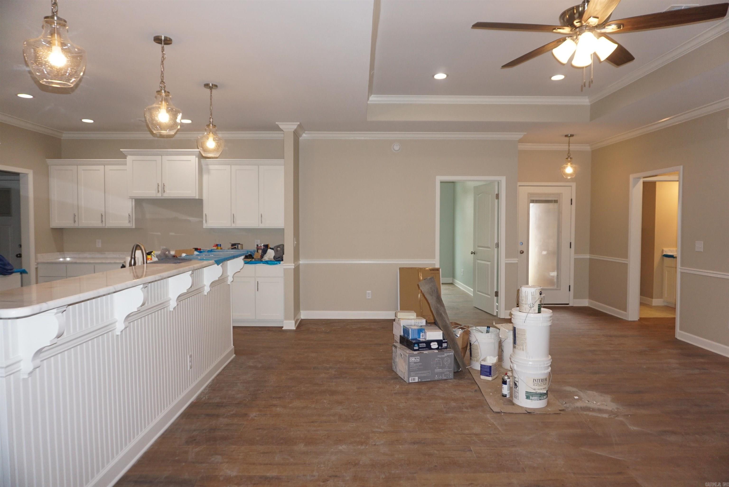 SADDLEBROOK EST - Residential