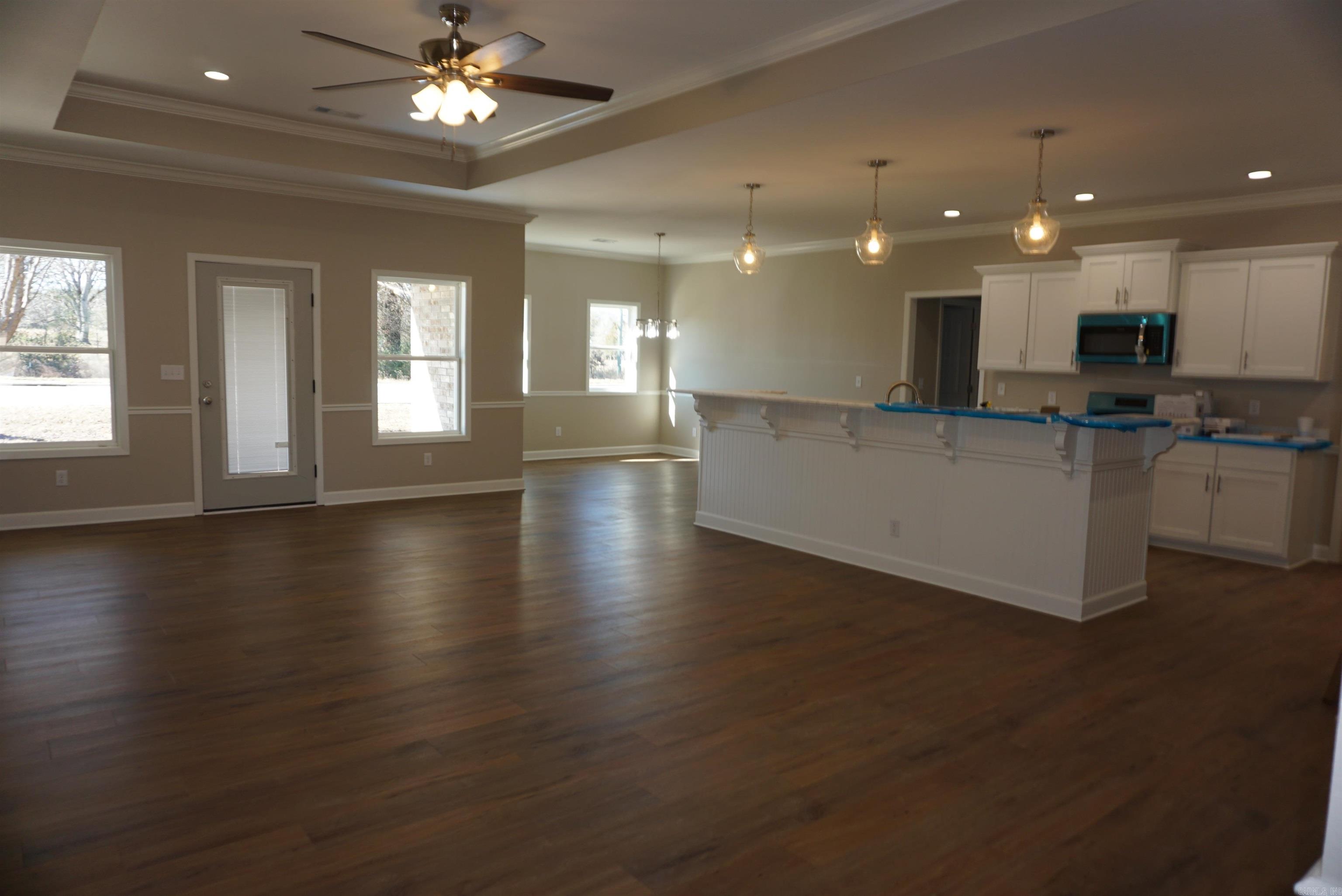 SADDLEBROOK EST - Residential