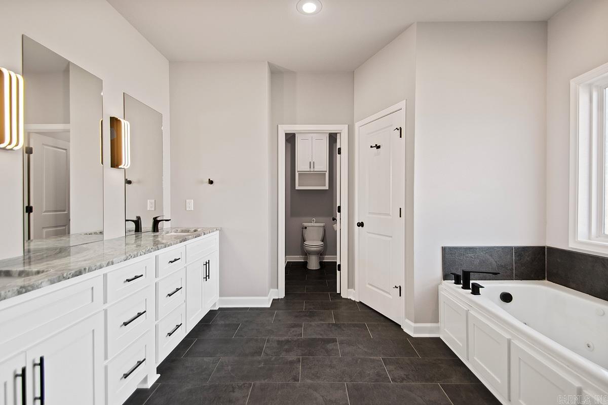 MAGNOLIA VILLAGE - Residential