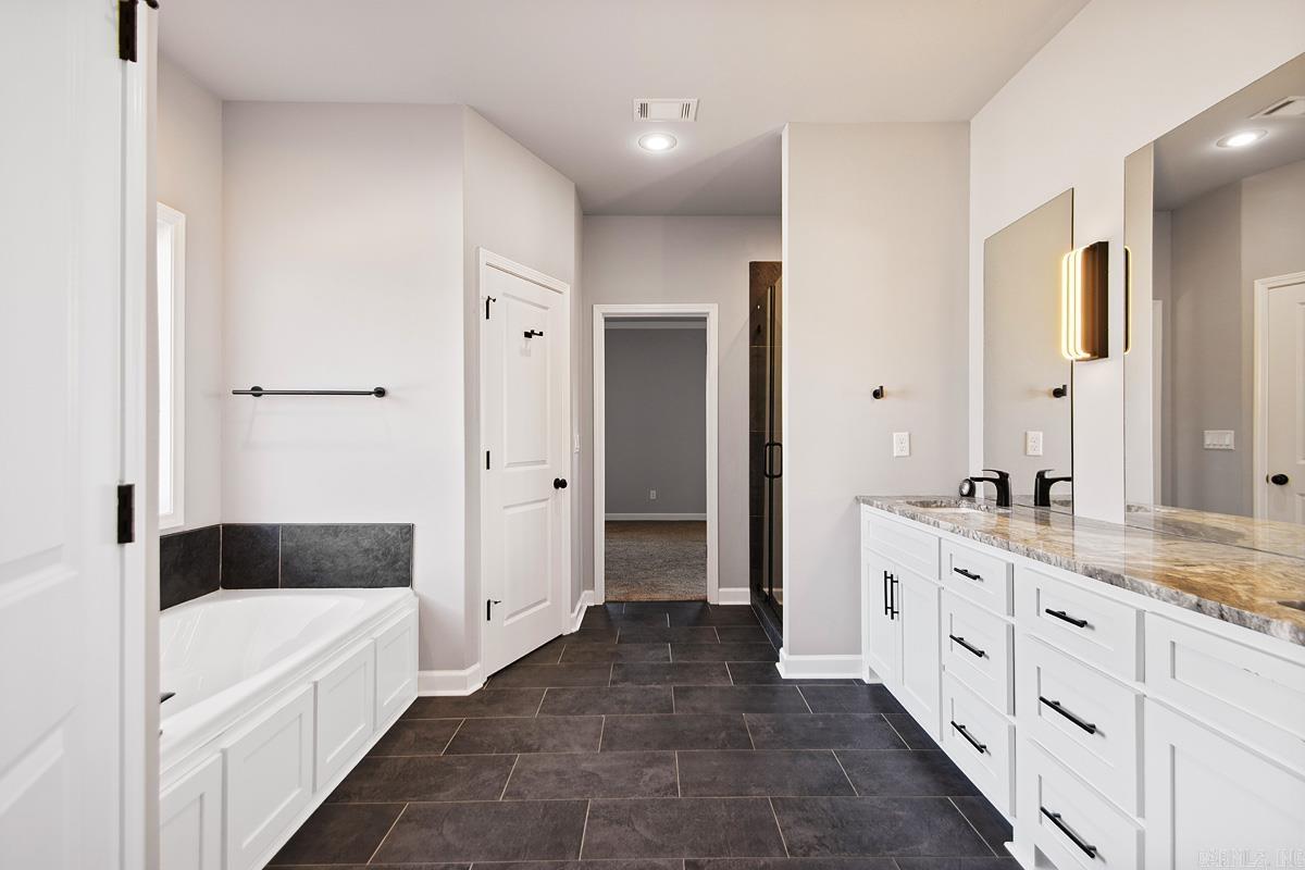 MAGNOLIA VILLAGE - Residential