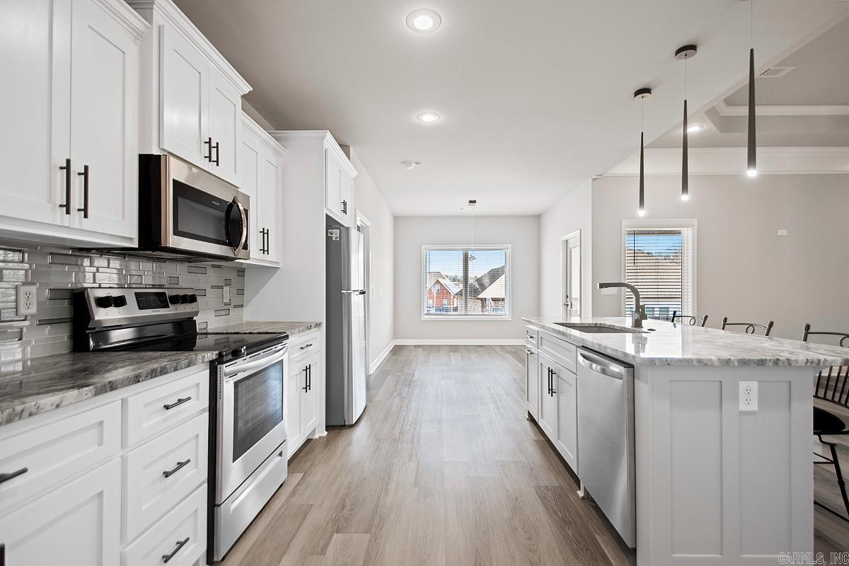 MAGNOLIA VILLAGE - Residential