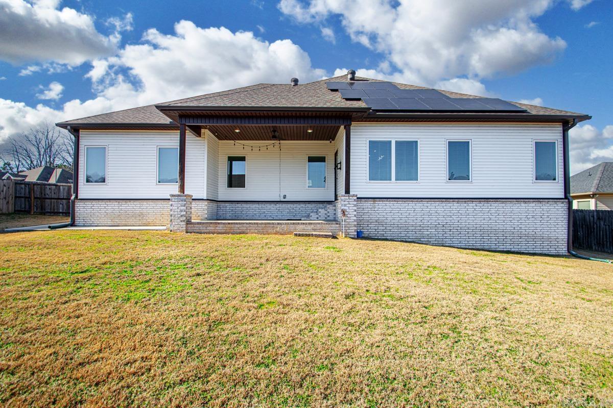 MAGNOLIA VILLAGE - Residential