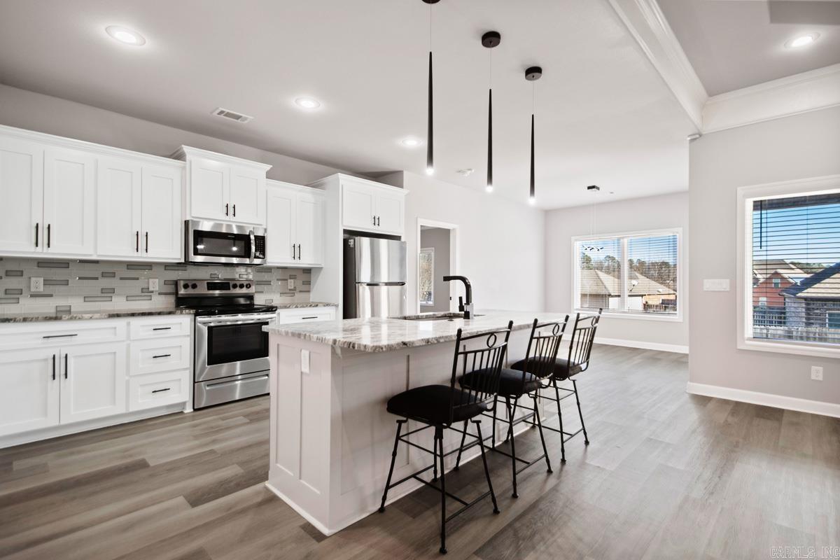 MAGNOLIA VILLAGE - Residential