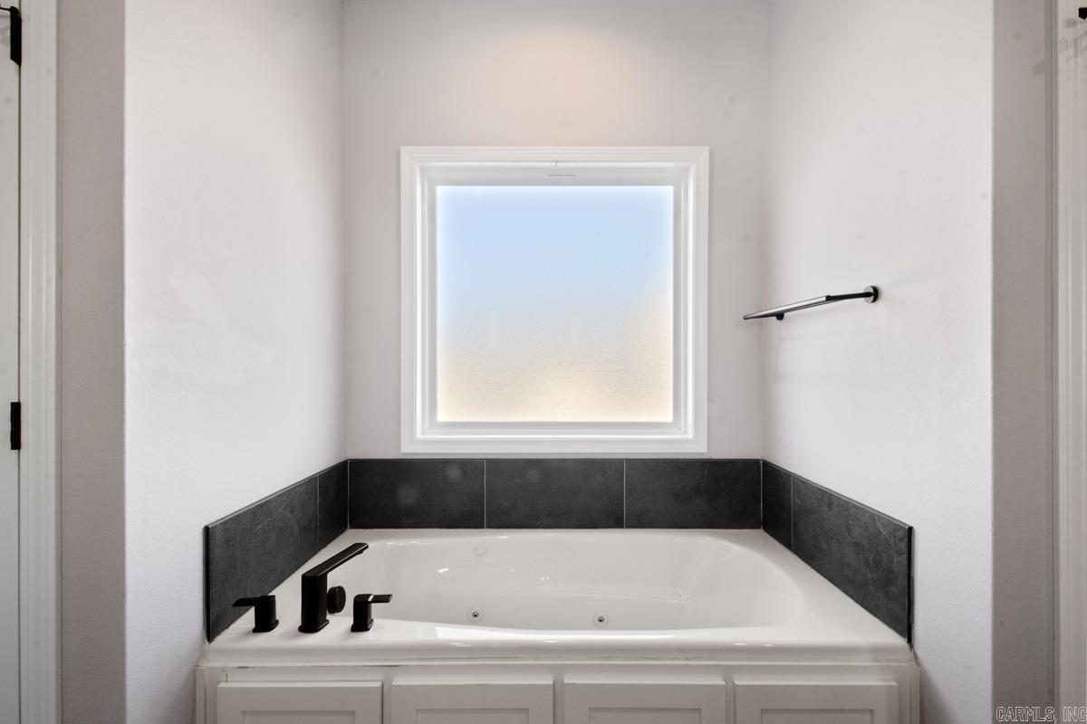 MAGNOLIA VILLAGE - Residential