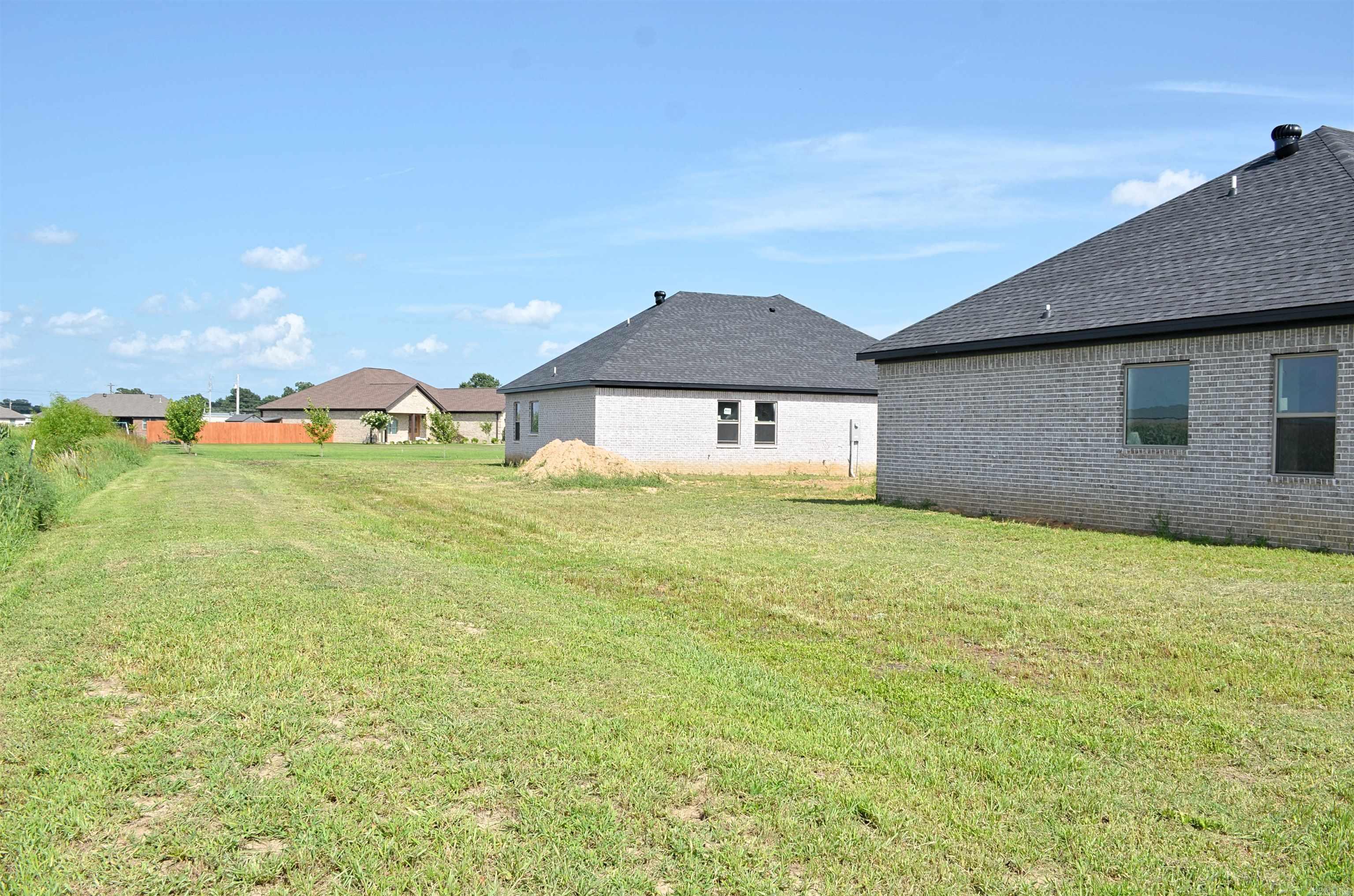 STELLA ESTATES - Residential