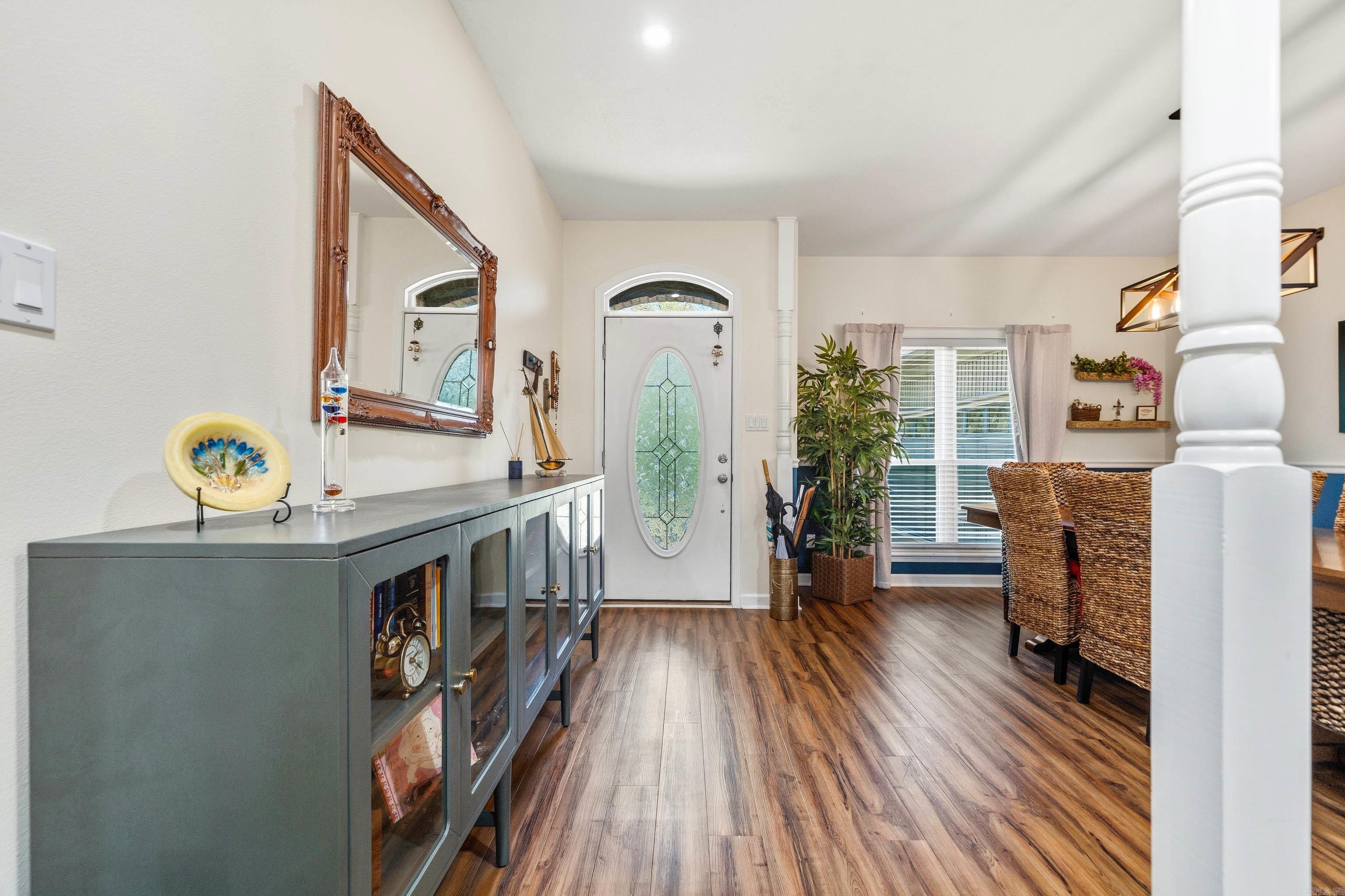 LAKE FOREST SHORES - Residential