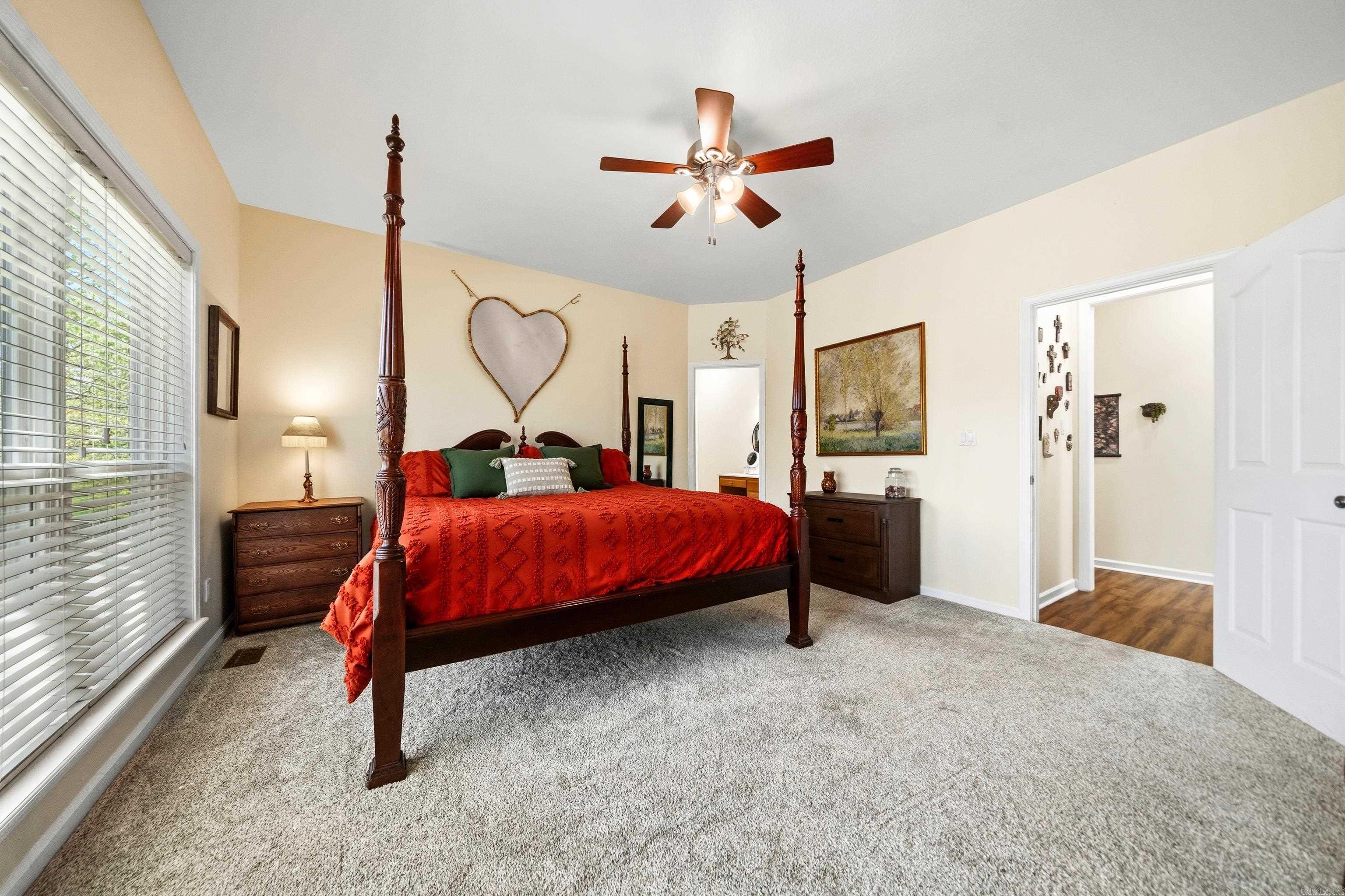 LAKE FOREST SHORES - Residential