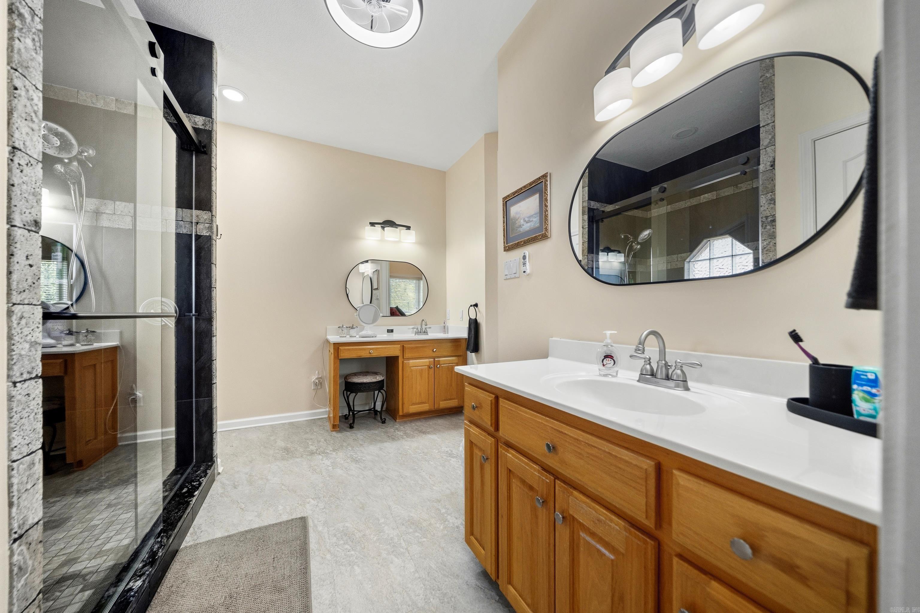 LAKE FOREST SHORES - Residential