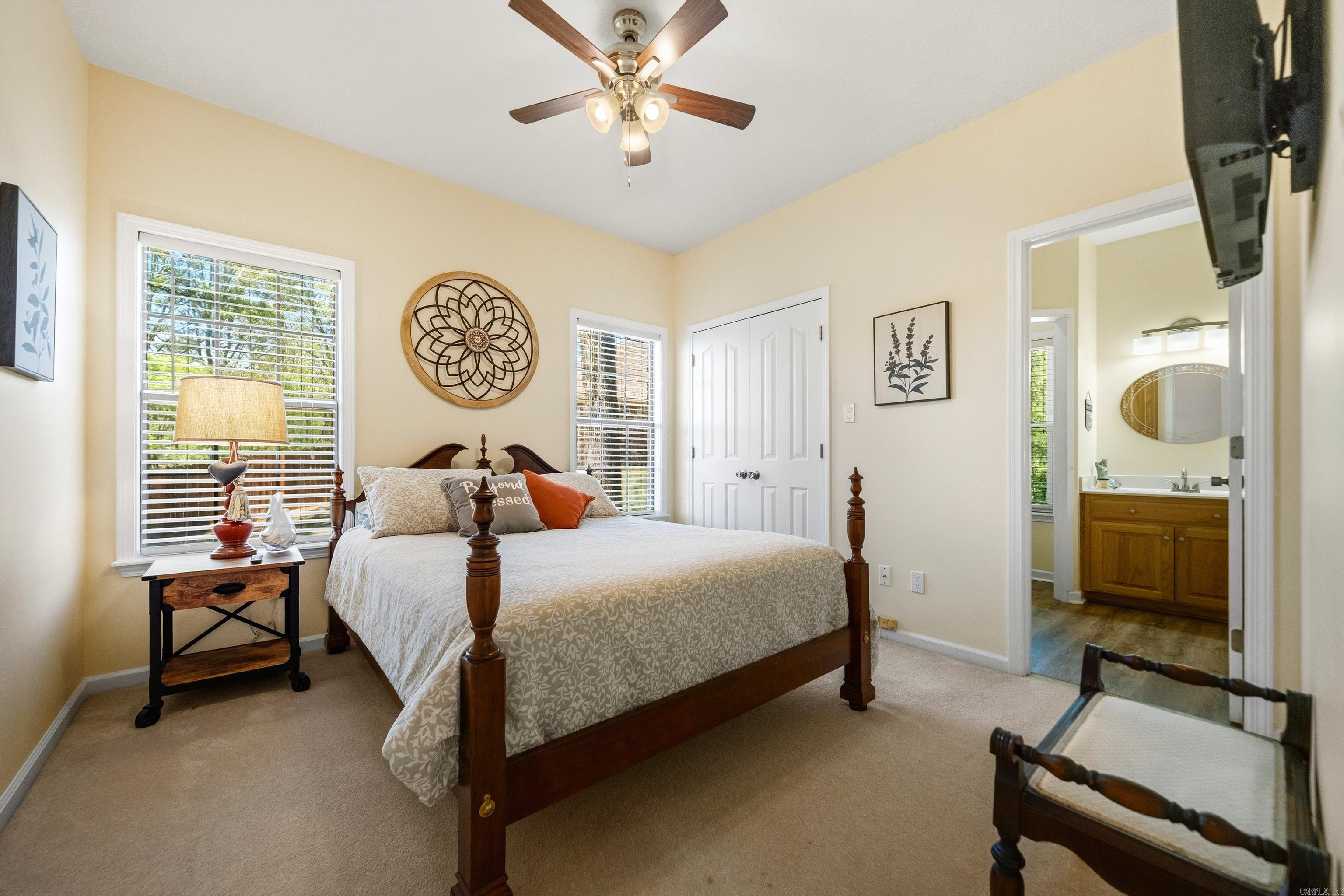 LAKE FOREST SHORES - Residential